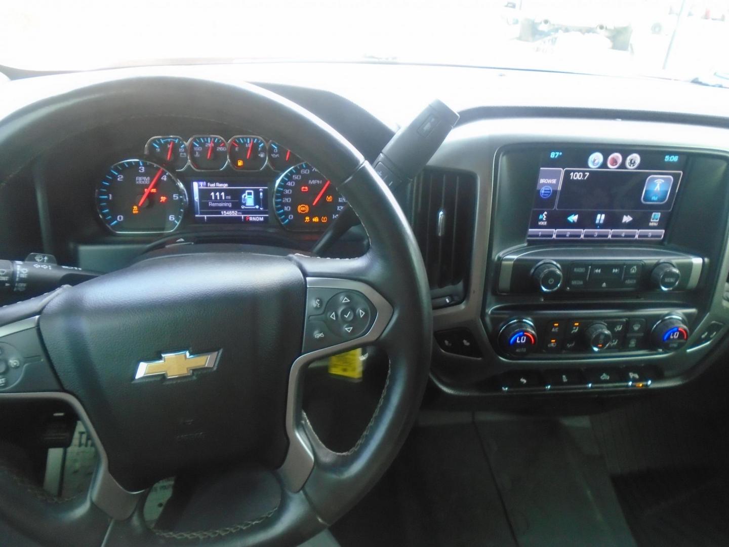 2014 Chevrolet Silverado 1500 1LT Crew Cab 2WD (3GCPCREC8EG) with an 4.8L V8 OHV 16V engine, 6-Speed Automatic transmission, located at 6112 N Florida Avenue, Tampa, FL, 33604, (888) 521-5131, 27.954929, -82.459534 - Photo#11