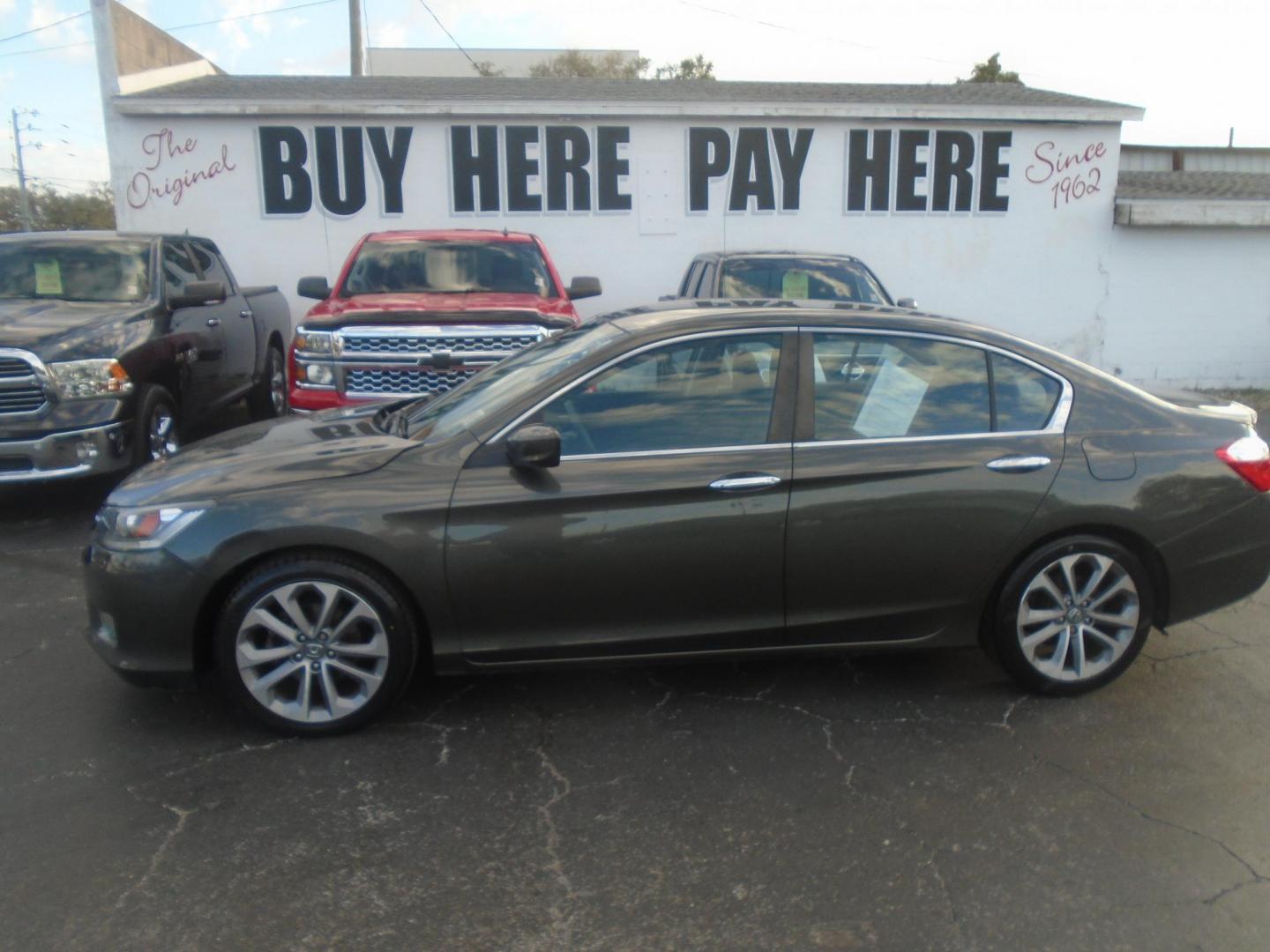 2013 Honda Accord Sport Sedan CVT (1HGCR2F56DA) with an 2.4L L4 DOHC 16V engine, Continuously Variable Transmission transmission, located at 6112 N Florida Avenue, Tampa, FL, 33604, (888) 521-5131, 27.954929, -82.459534 - Photo#0