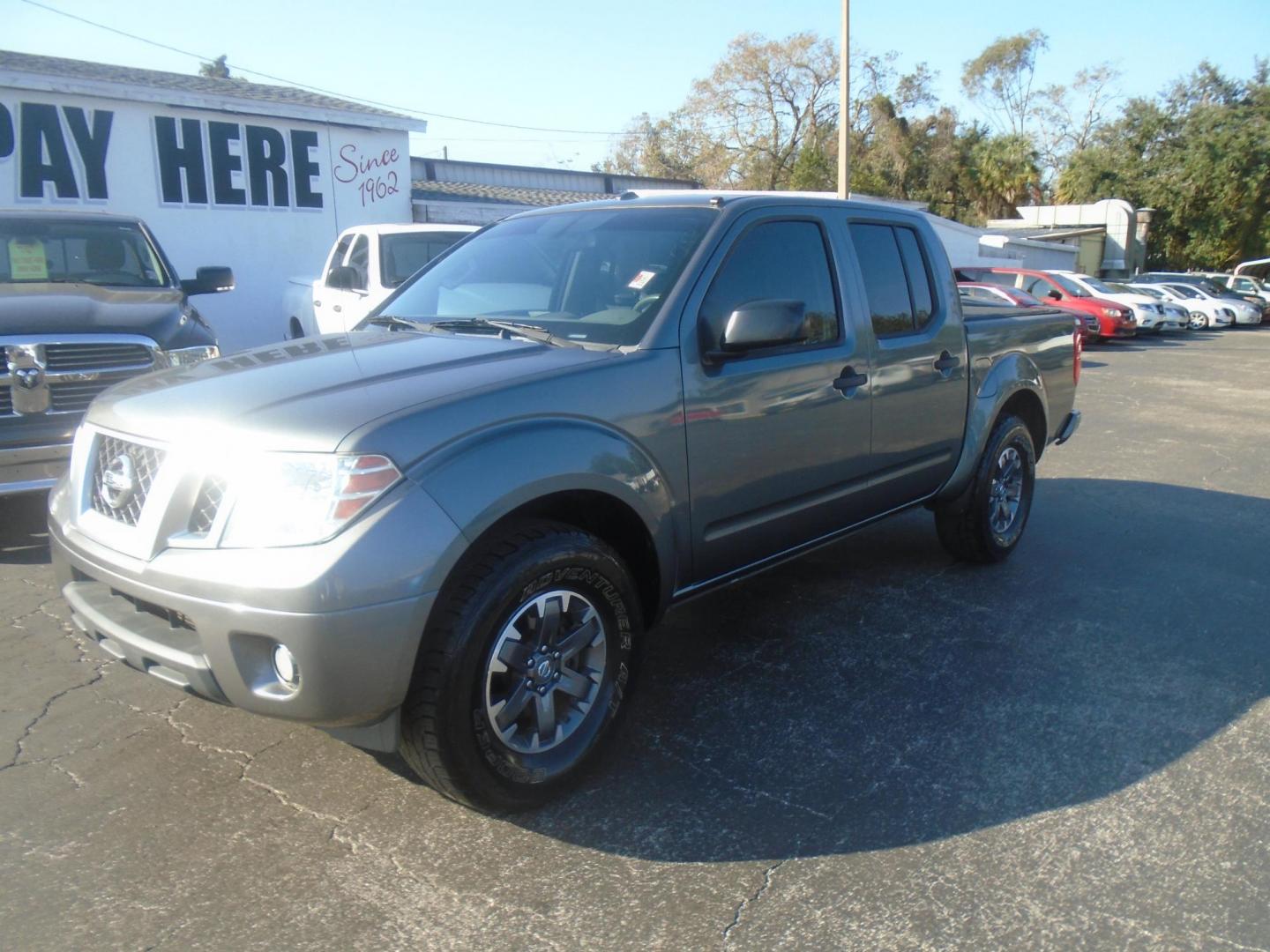 2016 Nissan Frontier S Crew Cab 5AT 2WD (1N6AD0ER0GN) with an 4.0L V6 DOHC 24V engine, 5A transmission, located at 6112 N Florida Avenue, Tampa, FL, 33604, (888) 521-5131, 27.954929, -82.459534 - Photo#2