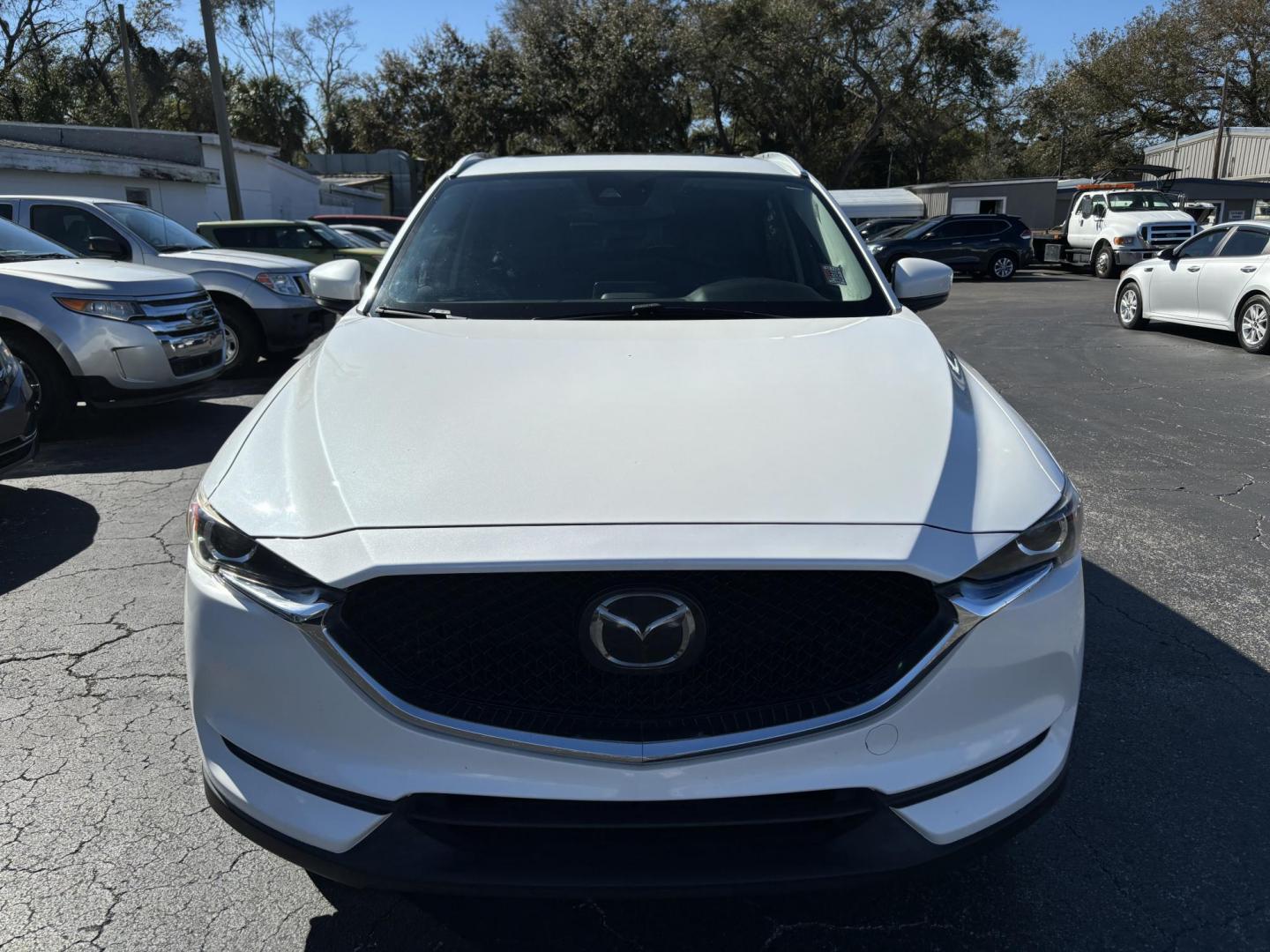 2018 Mazda CX-5 Touring (JM3KFACM9J1) with an 2.5L L4 DOHC 16V engine, 6A transmission, located at 6112 N Florida Avenue, Tampa, FL, 33604, (888) 521-5131, 27.954929, -82.459534 - Photo#1