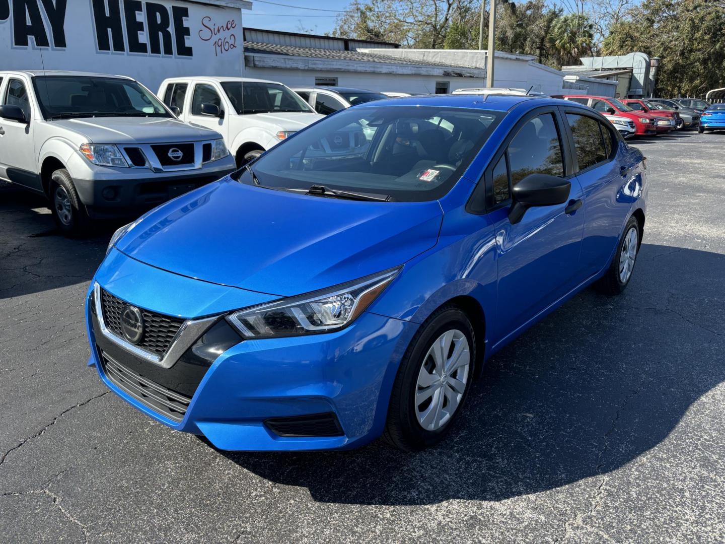 2020 Nissan Versa S CVT (3N1CN8DVXLL) with an 1.6L L4 DOHC 16V engine, CVT transmission, located at 6112 N Florida Avenue, Tampa, FL, 33604, (888) 521-5131, 27.954929, -82.459534 - Photo#2