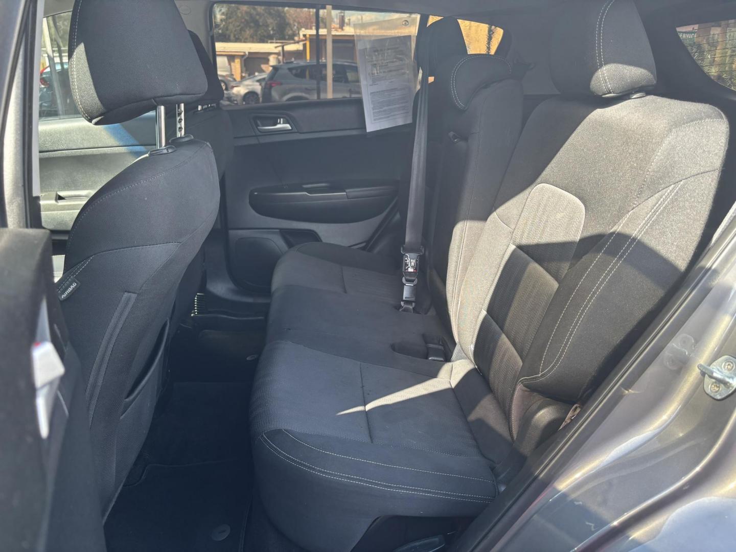 2017 Kia Sportage LX FWD (KNDPM3AC7H7) with an 2.4L V6 DOHC 24V engine, 6A transmission, located at 6112 N Florida Avenue, Tampa, FL, 33604, (888) 521-5131, 27.954929, -82.459534 - Photo#8