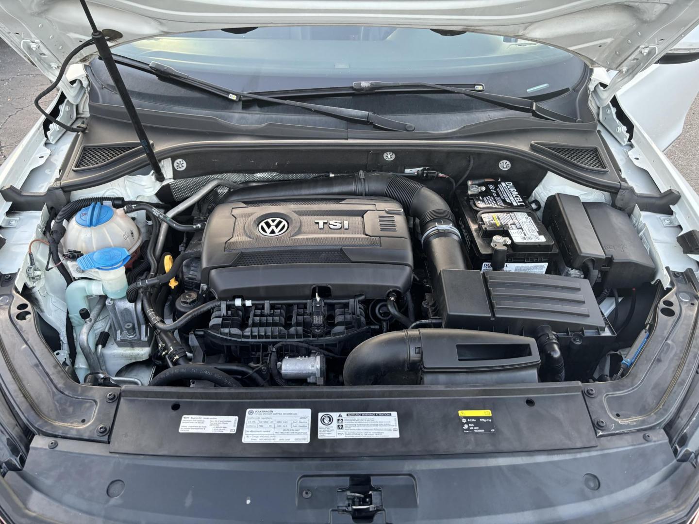 2017 Volkswagen Passat SE 6A (1VWBT7A34HC) with an 1.8L L4 TURBO DIESEL engine, 6A transmission, located at 6112 N Florida Avenue, Tampa, FL, 33604, (888) 521-5131, 27.954929, -82.459534 - Photo#7