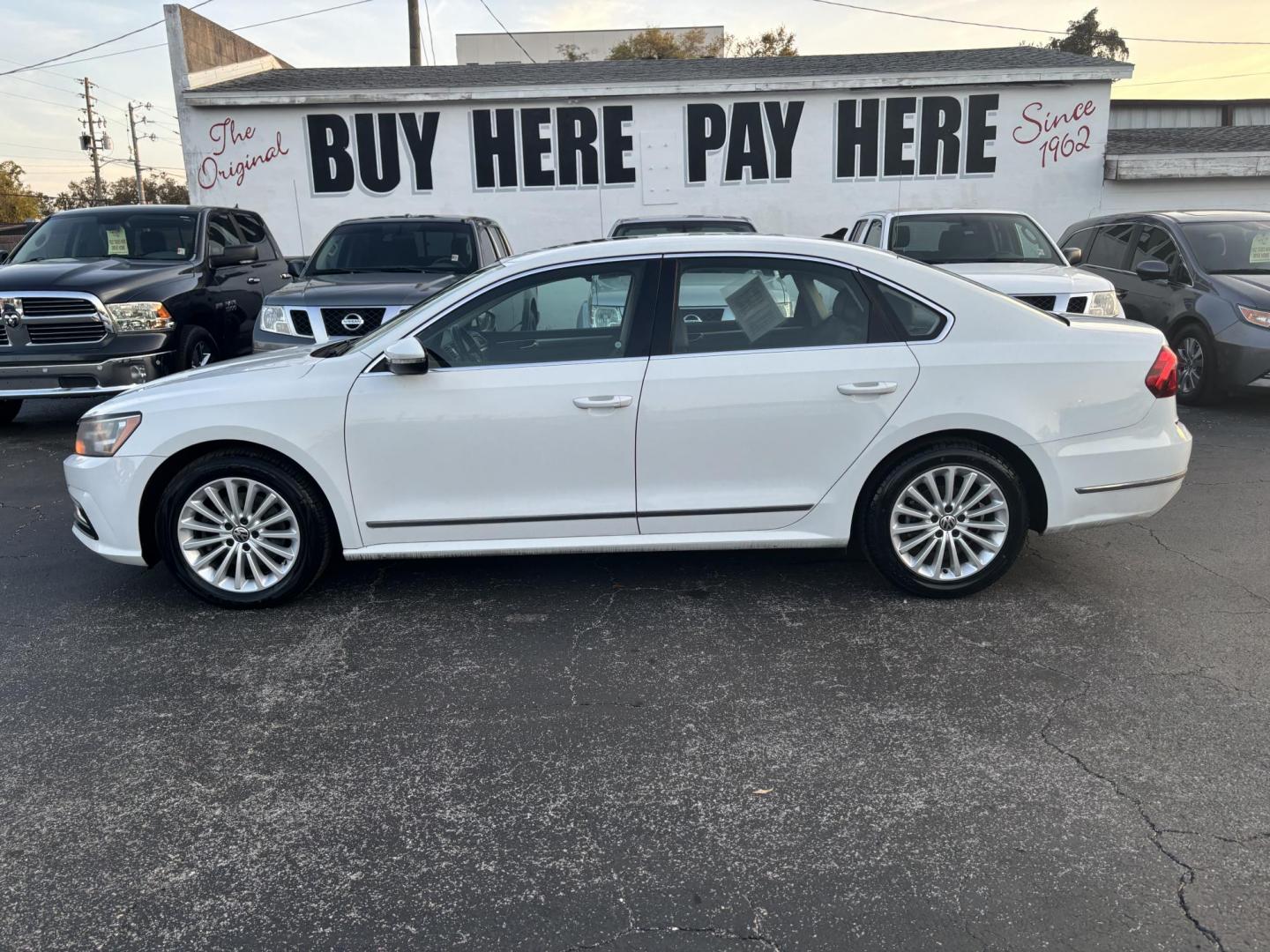 2017 Volkswagen Passat SE 6A (1VWBT7A34HC) with an 1.8L L4 TURBO DIESEL engine, 6A transmission, located at 6112 N Florida Avenue, Tampa, FL, 33604, (888) 521-5131, 27.954929, -82.459534 - Photo#0