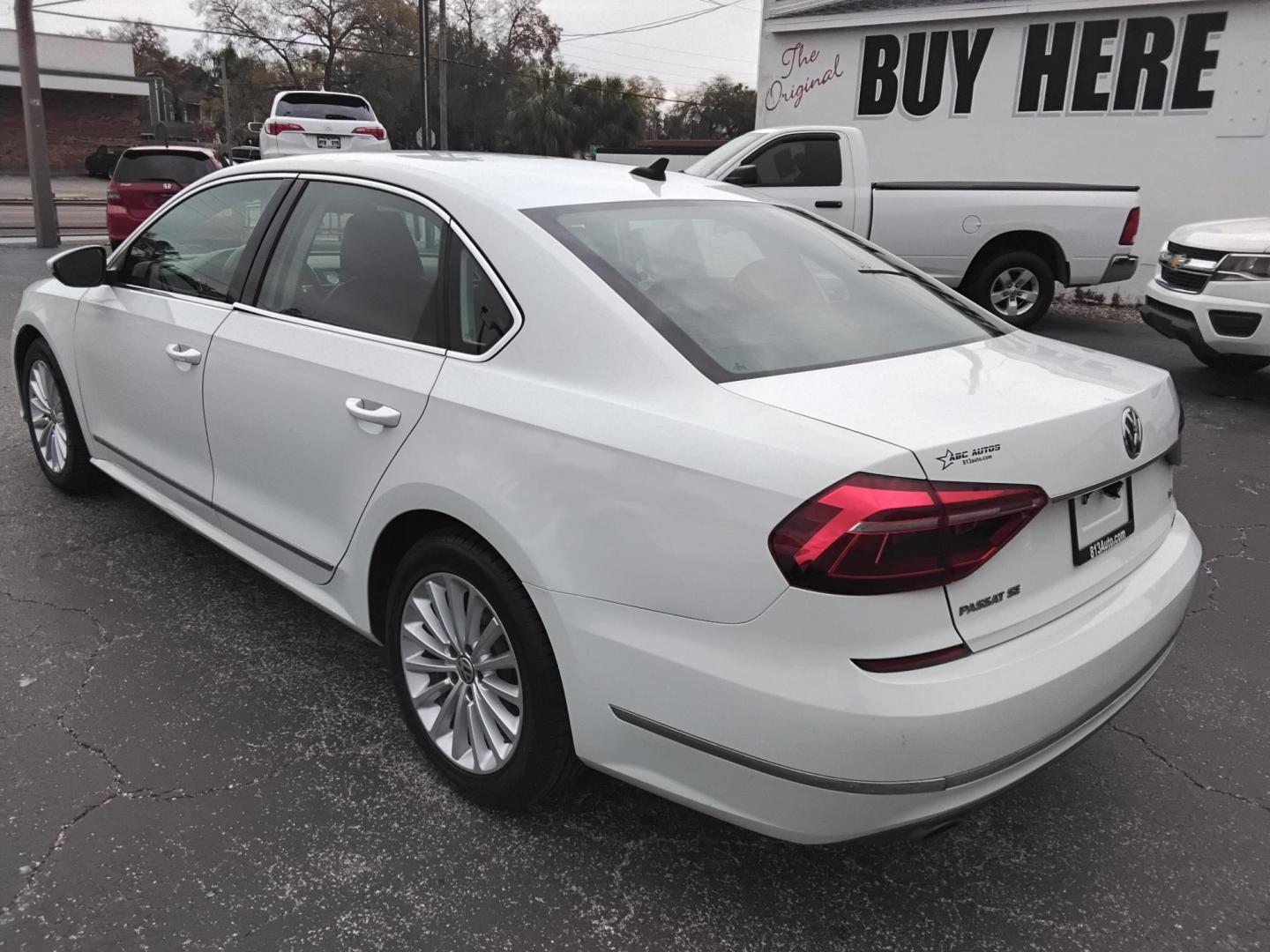 2017 White /Black Volkswagen Passat SE 6A (1VWBT7A34HC) with an 1.8L L4 TURBO DIESEL engine, 6A transmission, located at 6112 N Florida Avenue, Tampa, FL, 33604, (888) 521-5131, 27.954929, -82.459534 - $499 down plus tax & tag.- Photo#10