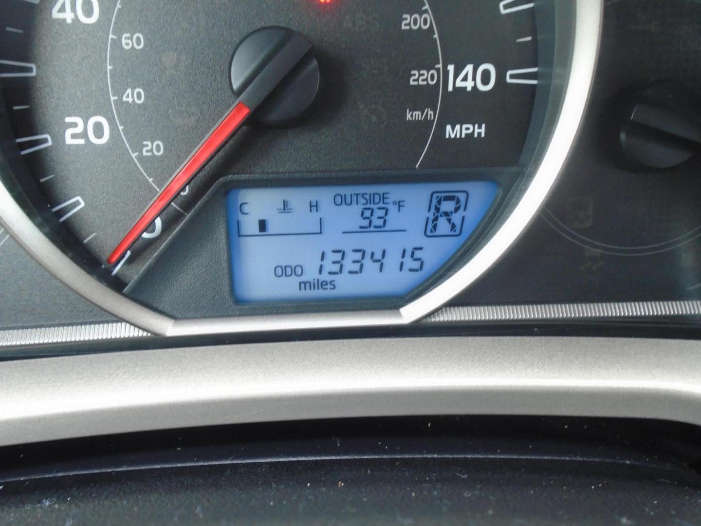 2013 SILVER /Grey Toyota RAV4 XLE FWD (JTMWFREV5D5) with an 2.5L L4 DOHC 16V engine, 6-Speed Automatic transmission, located at 6112 N Florida Avenue, Tampa, FL, 33604, (888) 521-5131, 27.954929, -82.459534 - 499$ DOWN PLUS TAX & TAG. - Photo#26