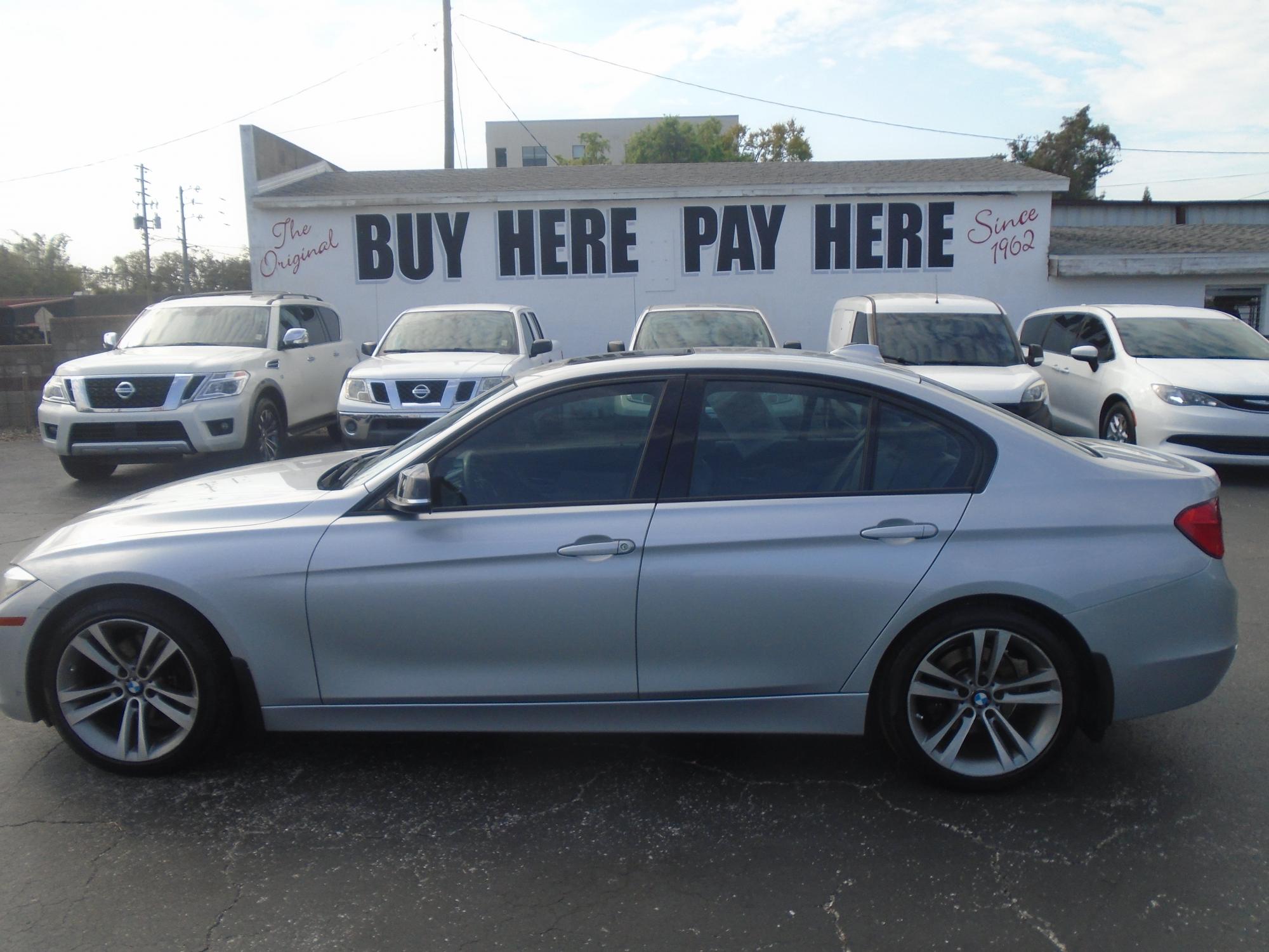 photo of 2013 BMW 3-Series 328i Sedan