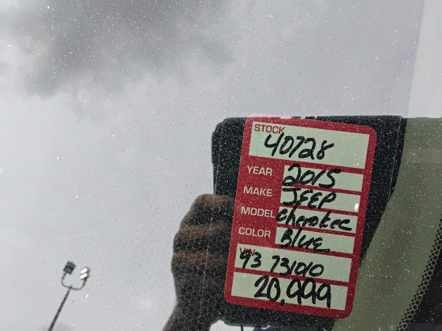 2015 DK BLUE /Black Jeep Cherokee Limited FWD (1C4PJLDS9FW) with an 3.2L V6 DOHC 24V engine, 9-Speed Automatic transmission, located at 6112 N Florida Avenue, Tampa, FL, 33604, (888) 521-5131, 27.954929, -82.459534 - $499 DOWN PLUS TAX & TAG. - Photo#15