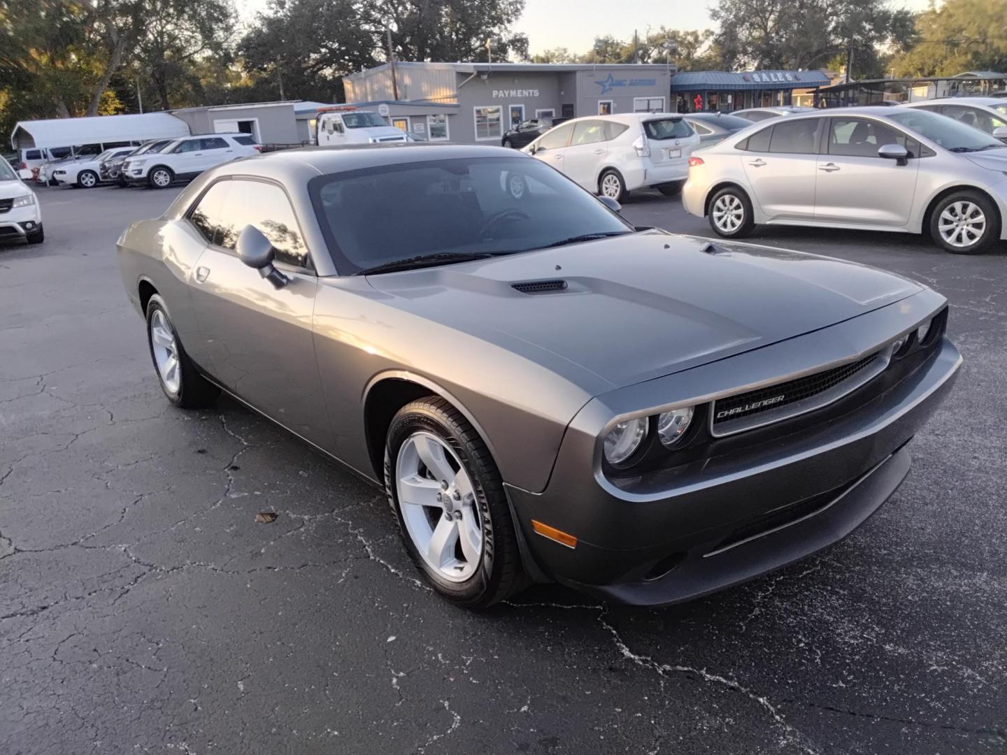 2012 GRAY /Grey Dodge Challenger SXT (2C3CDYAG7CH) with an 3.6L V6 DOHC 24V engine, 4-Speed Automatic transmission, located at 6112 N Florida Avenue, Tampa, FL, 33604, (888) 521-5131, 27.954929, -82.459534 - $499 down plus tax & tag. - Photo#2
