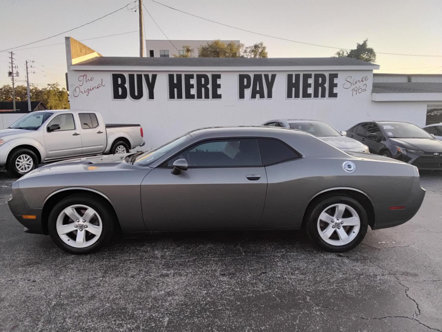 2012 Dodge Challenger SXT's photo