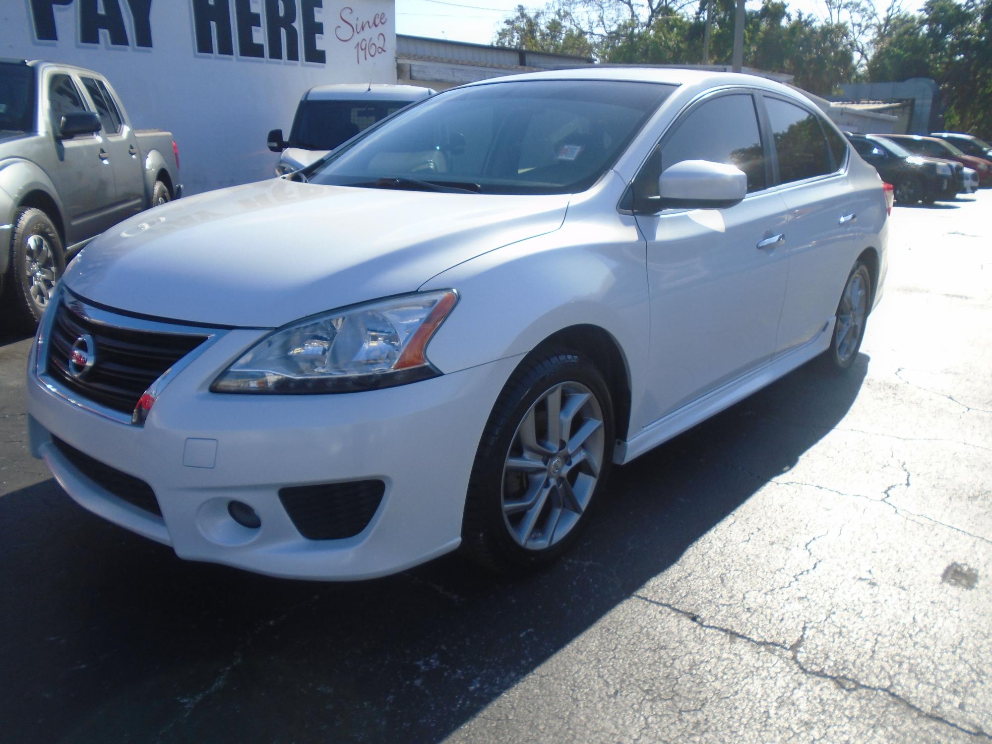 photo of 2013 Nissan Sentra S 6MT