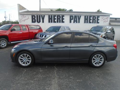2018 BMW 3-Series 320i Sedan