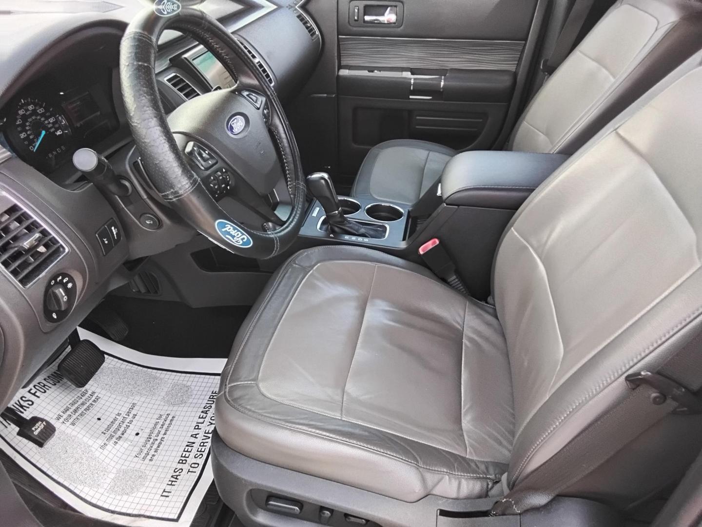 2016 BLUE /Grey Ford Flex Limited AWD w/EcoBoost (2FMHK6DT8GB) with an 3.5L V6 DOHC 24V engine, 6A transmission, located at 6112 N Florida Avenue, Tampa, FL, 33604, (888) 521-5131, 27.954929, -82.459534 - $499 DOWN PLUS TAX & TAG. - Photo#9