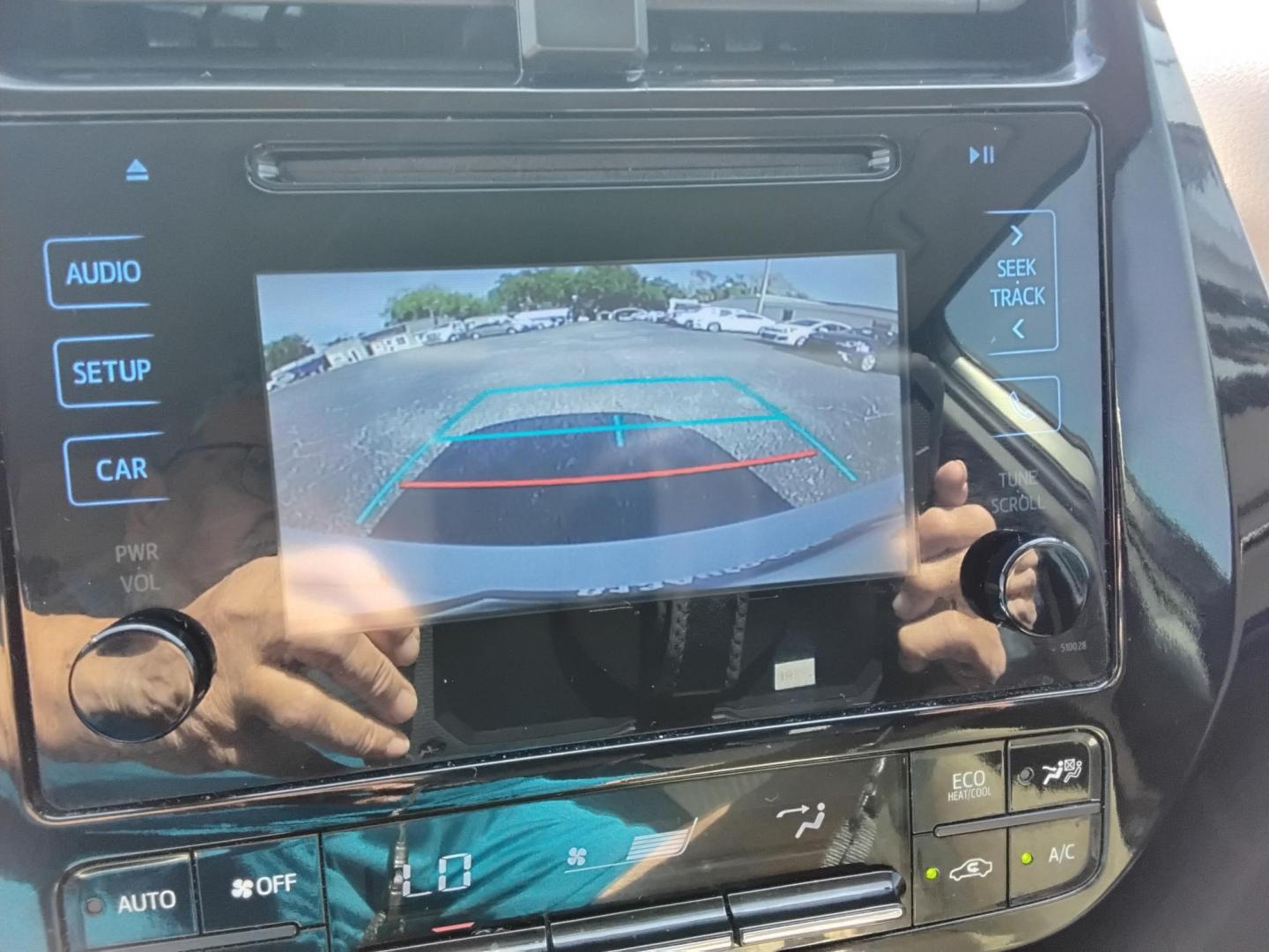 2016 White /Beige Toyota Prius Two (JTDKBRFU1G3) with an 1.8L L4 DOHC 16V HYBRID engine, CVT transmission, located at 6112 N Florida Avenue, Tampa, FL, 33604, (888) 521-5131, 27.954929, -82.459534 - $499 down plus tax & tag. - Photo#18