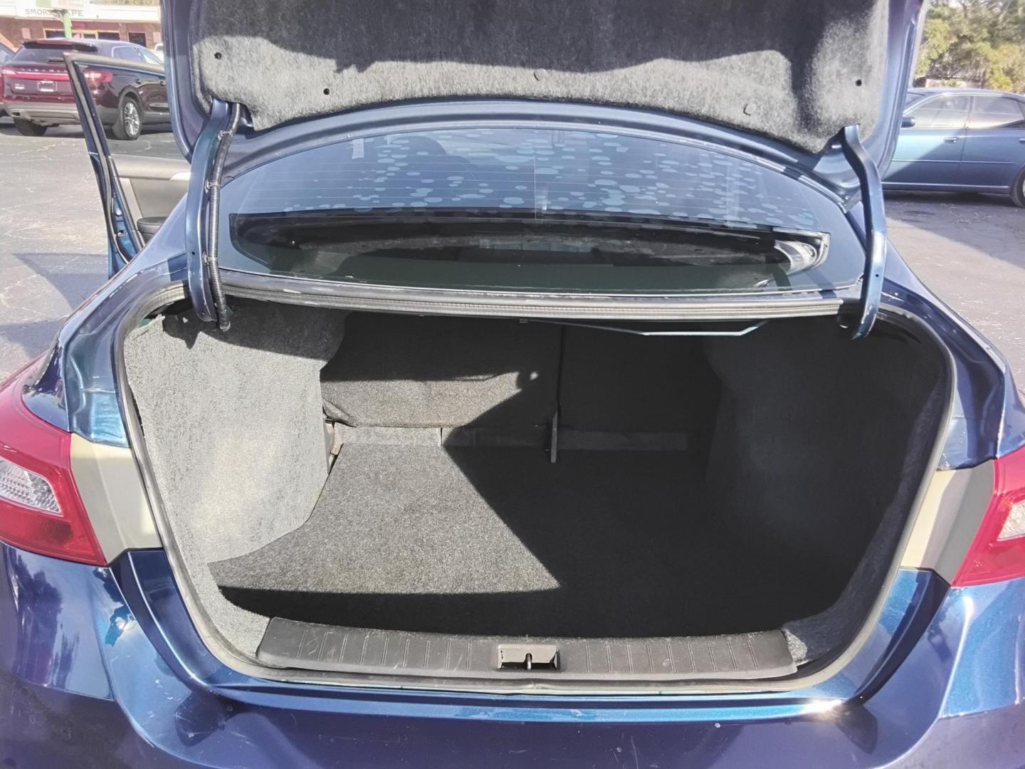 2019 Blue /Grey Nissan Sentra S CVT (3N1AB7AP1KY) with an 1.8L L4 SFI DOHC 16V engine, CVT transmission, located at 6112 N Florida Avenue, Tampa, FL, 33604, (888) 521-5131, 27.954929, -82.459534 - 499$ DOWN PLUS TAX & TAG. - Photo#7