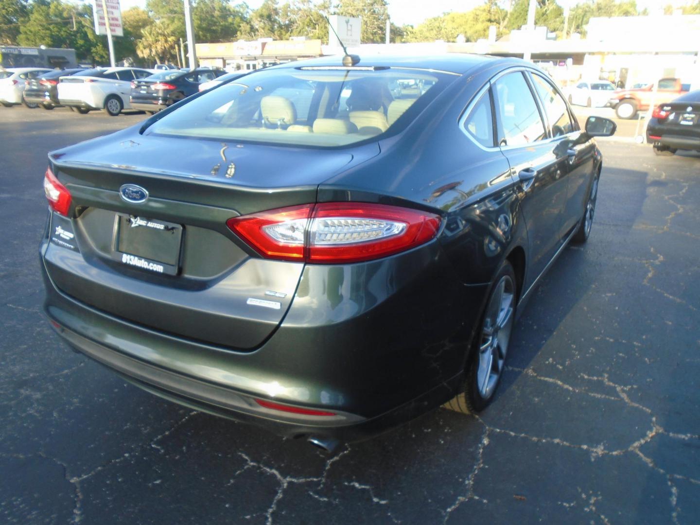 2015 Ford Fusion SE (1FA6P0HDXF5) with an 1.5L L4 DOHC 16V engine, located at 6112 N Florida Avenue, Tampa, FL, 33604, (888) 521-5131, 27.954929, -82.459534 - Photo#3