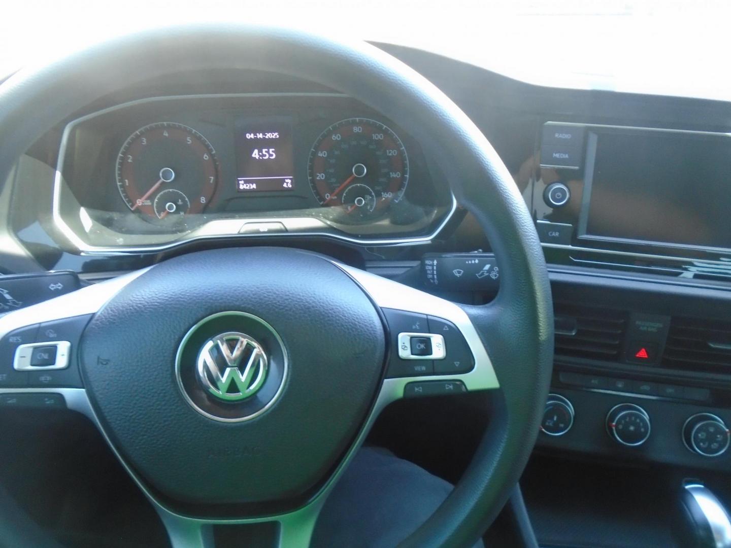 2019 Volkswagen Jetta 1.4T S 8A (3VWCB7BU8KM) with an 1.4L L4 DOHC 20V engine, 8A transmission, located at 6112 N Florida Avenue, Tampa, FL, 33604, (888) 521-5131, 27.954929, -82.459534 - Photo#11