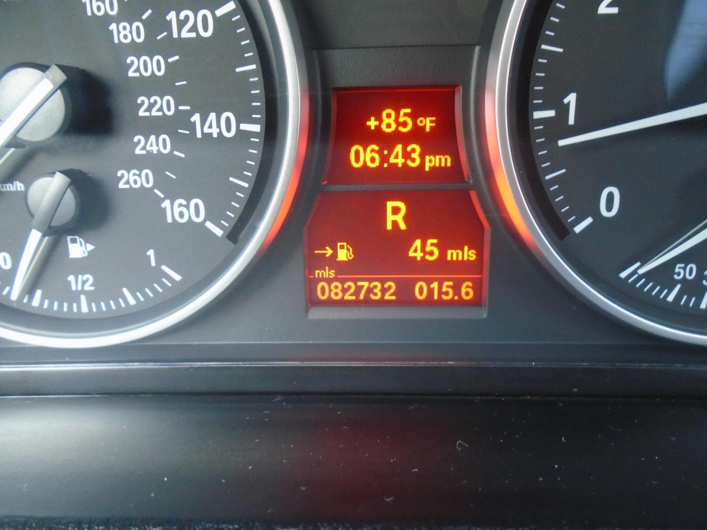 2014 BMW X1 xDrive28i (WBAVL1C55EV) with an 2.0L L4 DOHC 16V engine, 8-Speed Automatic transmission, located at 6112 N Florida Avenue, Tampa, FL, 33604, (888) 521-5131, 27.954929, -82.459534 - Photo#15