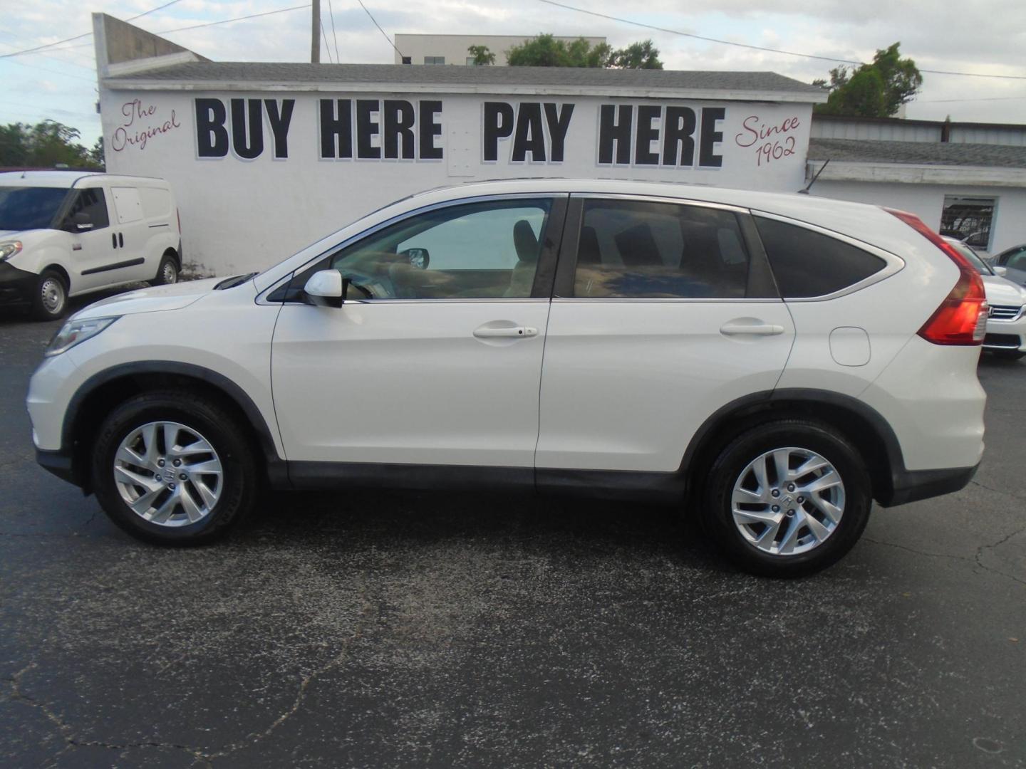 2015 Honda CR-V EX 4WD (5J6RM4H53FL) with an 2.4L L4 DOHC 16V engine, Continuously Variable Transmission transmission, located at 6112 N Florida Avenue, Tampa, FL, 33604, (888) 521-5131, 27.954929, -82.459534 - Photo#0