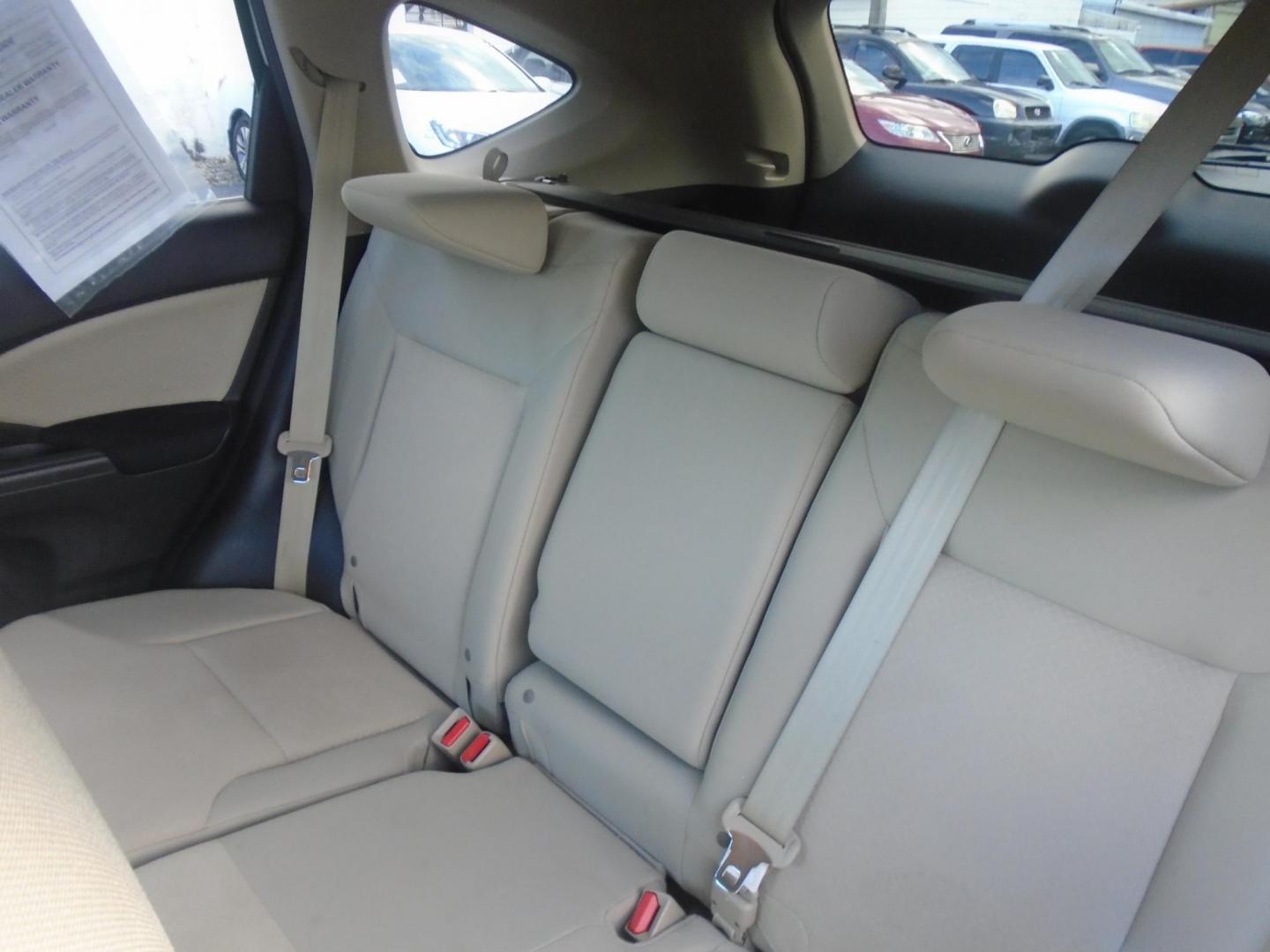 2015 Honda CR-V EX 4WD (5J6RM4H53FL) with an 2.4L L4 DOHC 16V engine, Continuously Variable Transmission transmission, located at 6112 N Florida Avenue, Tampa, FL, 33604, (888) 521-5131, 27.954929, -82.459534 - Photo#12