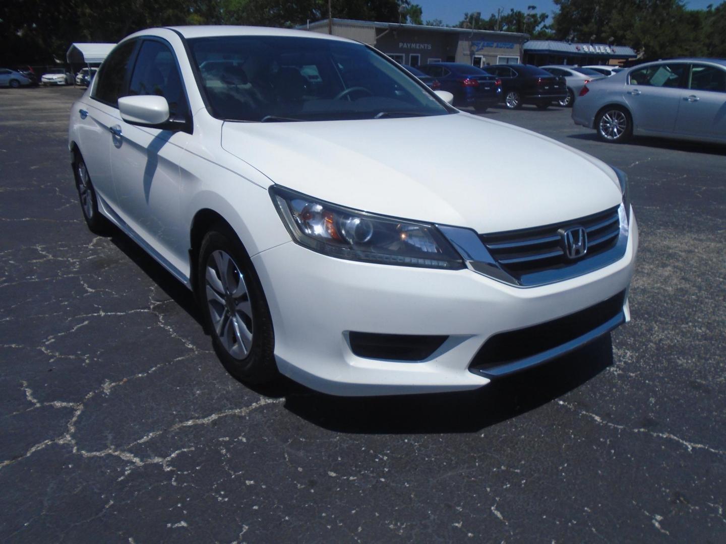 2015 Honda Accord LX Sedan CVT (1HGCR2F36FA) with an 2.4L L4 DOHC 16V engine, Continuously Variable Transmission transmission, located at 6112 N Florida Avenue, Tampa, FL, 33604, (888) 521-5131, 27.954929, -82.459534 - Photo#3