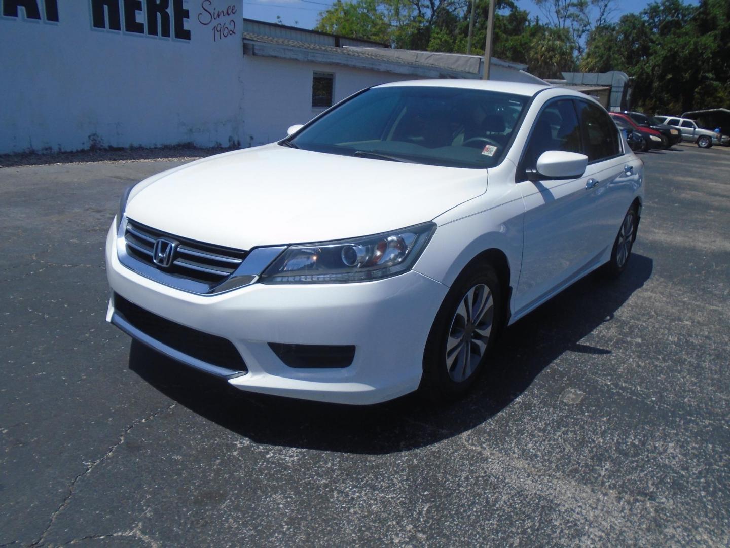 2015 Honda Accord LX Sedan CVT (1HGCR2F36FA) with an 2.4L L4 DOHC 16V engine, Continuously Variable Transmission transmission, located at 6112 N Florida Avenue, Tampa, FL, 33604, (888) 521-5131, 27.954929, -82.459534 - Photo#2