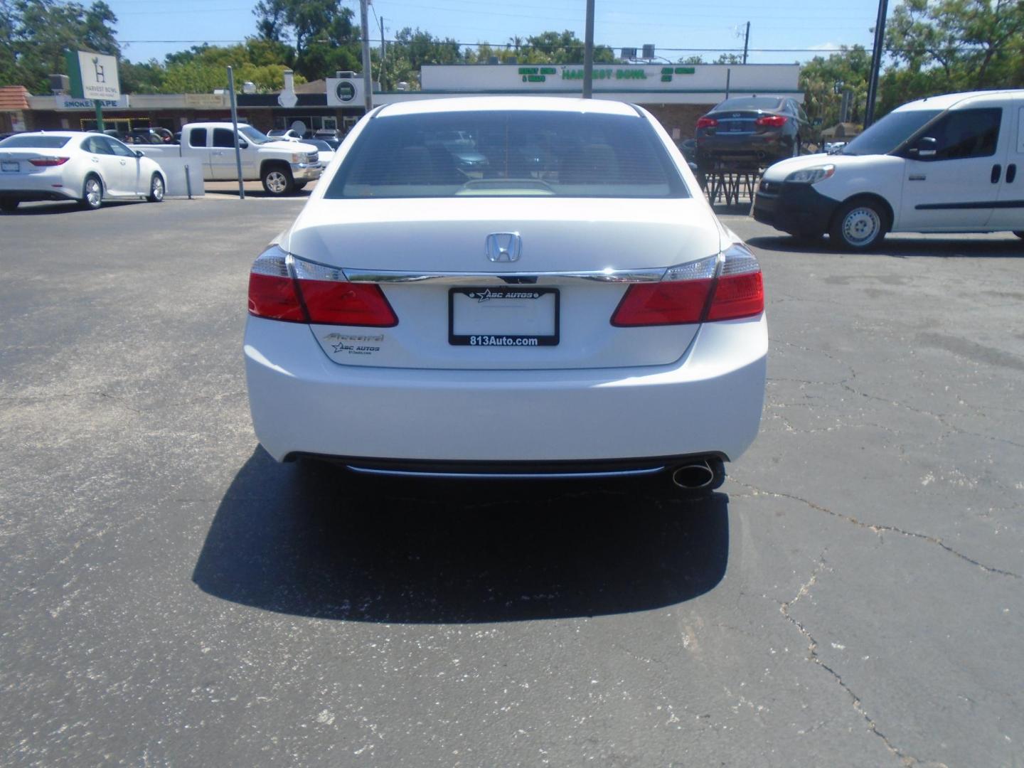 2015 Honda Accord LX Sedan CVT (1HGCR2F36FA) with an 2.4L L4 DOHC 16V engine, Continuously Variable Transmission transmission, located at 6112 N Florida Avenue, Tampa, FL, 33604, (888) 521-5131, 27.954929, -82.459534 - Photo#4