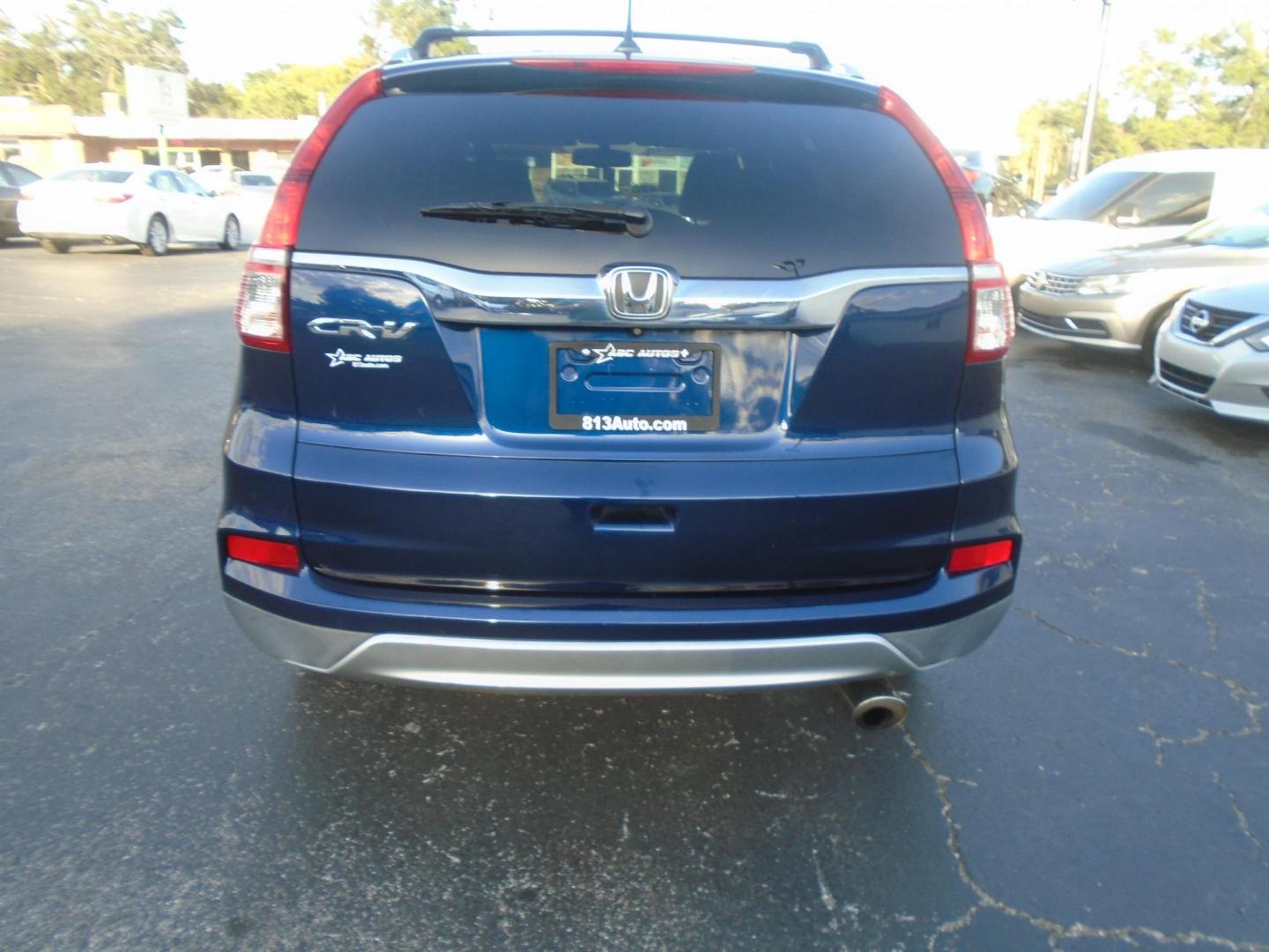 2015 Honda CR-V EX-L 2WD (2HKRM3H76FH) with an 2.4L L4 DOHC 16V engine, Continuously Variable Transmission transmission, located at 5117 SR 674, Wimauma, FL, 33598, (813) 938-5846, 27.712418, -82.322784 - Photo#3