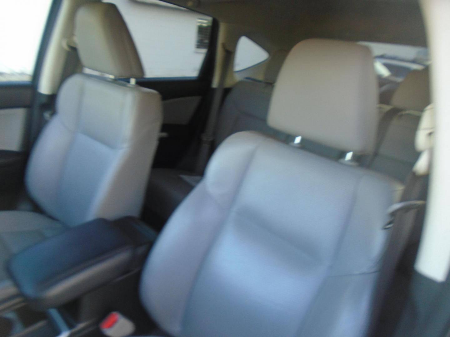 2015 Honda CR-V EX-L 2WD (2HKRM3H76FH) with an 2.4L L4 DOHC 16V engine, Continuously Variable Transmission transmission, located at 5117 SR 674, Wimauma, FL, 33598, (813) 938-5846, 27.712418, -82.322784 - Photo#9