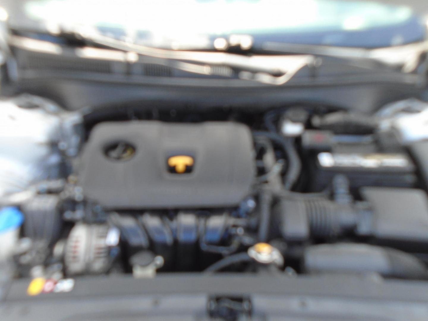 2019 Kia Forte LX 6A (3KPF24AD0KE) with an 2.0L L4 DOHC 16V engine, 6A transmission, located at 6112 N Florida Avenue, Tampa, FL, 33604, (888) 521-5131, 27.954929, -82.459534 - Photo#8