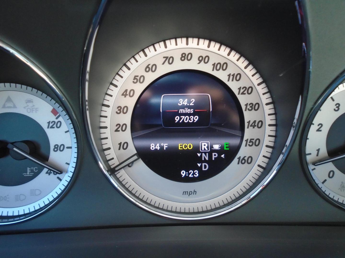 2013 Mercedes-Benz GLK-Class GLK350 (WDCGG5HB7DG) with an 3.5L V6 DOHC 24V engine, 7-Speed Automatic transmission, located at 6112 N Florida Avenue, Tampa, FL, 33604, (888) 521-5131, 27.954929, -82.459534 - Photo#13