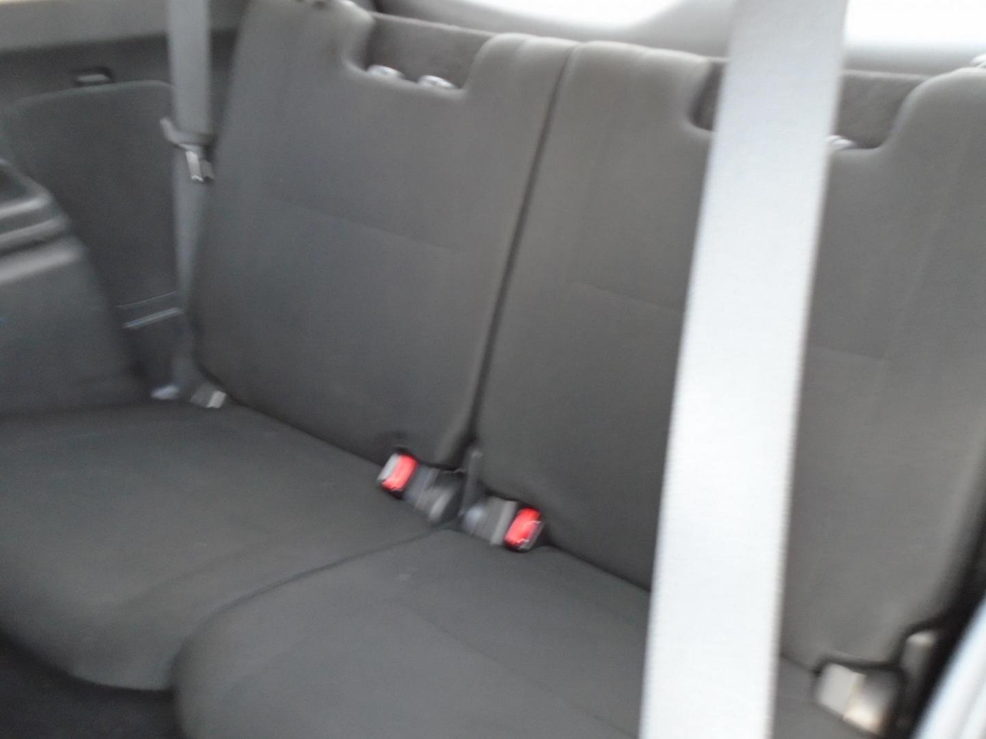 2017 Mitsubishi Outlander ES 2WD (JA4AD2A37HZ) with an 2.4L L4 DOHC 16V engine, CVT transmission, located at 6112 N Florida Avenue, Tampa, FL, 33604, (888) 521-5131, 27.954929, -82.459534 - Photo#15