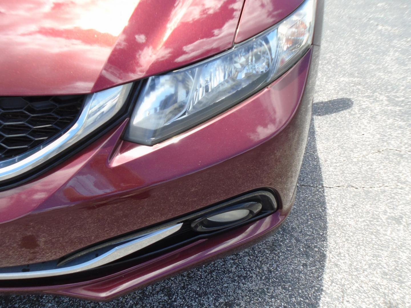 2015 Honda Civic EX-L Sedan CVT (19XFB2F90FE) with an 1.8L L4 SOHC 16V engine, Continuously Variable Transmission transmission, located at 6112 N Florida Avenue, Tampa, FL, 33604, (888) 521-5131, 27.954929, -82.459534 - Photo#4