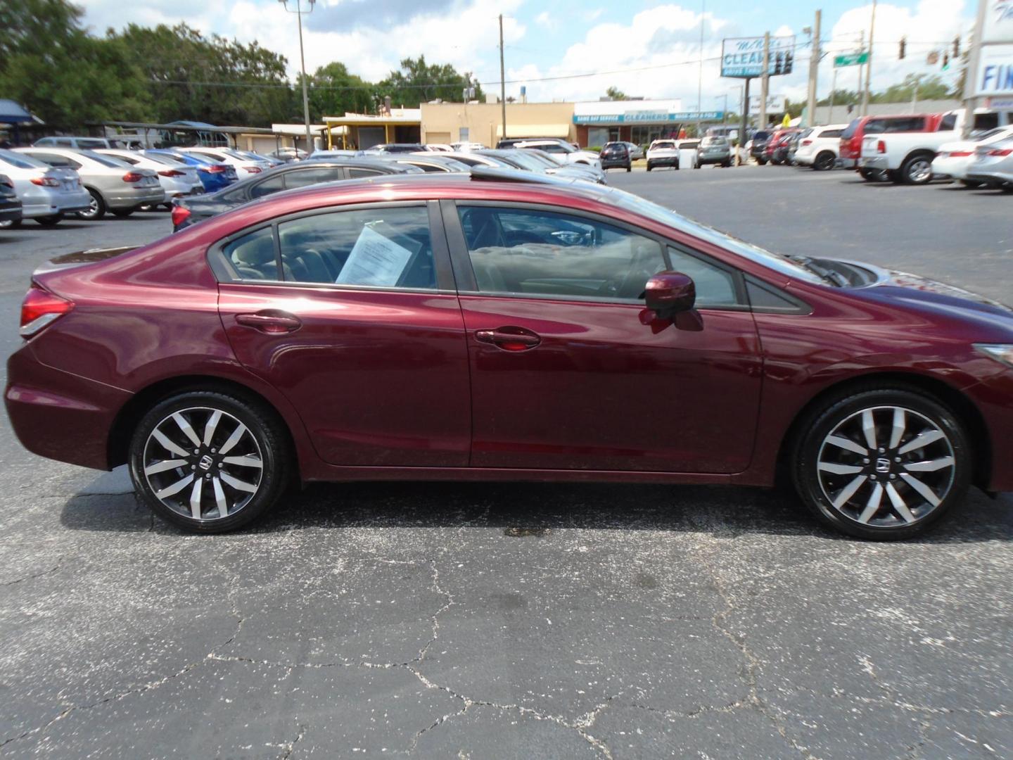 2015 Honda Civic EX-L Sedan CVT (19XFB2F90FE) with an 1.8L L4 SOHC 16V engine, Continuously Variable Transmission transmission, located at 6112 N Florida Avenue, Tampa, FL, 33604, (888) 521-5131, 27.954929, -82.459534 - Photo#6