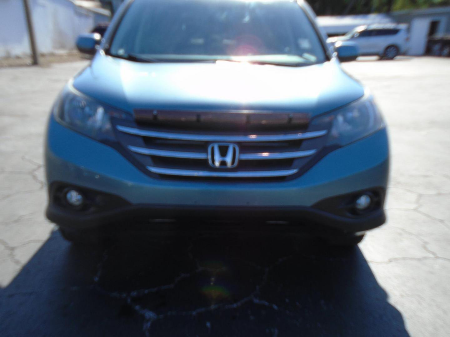 2013 Honda CR-V EX-L 4WD 5-Speed AT (5J6RM4H78DL) with an 2.4L L4 DOHC 16V engine, 5-Speed Automatic transmission, located at 6112 N Florida Avenue, Tampa, FL, 33604, (888) 521-5131, 27.954929, -82.459534 - Photo#1