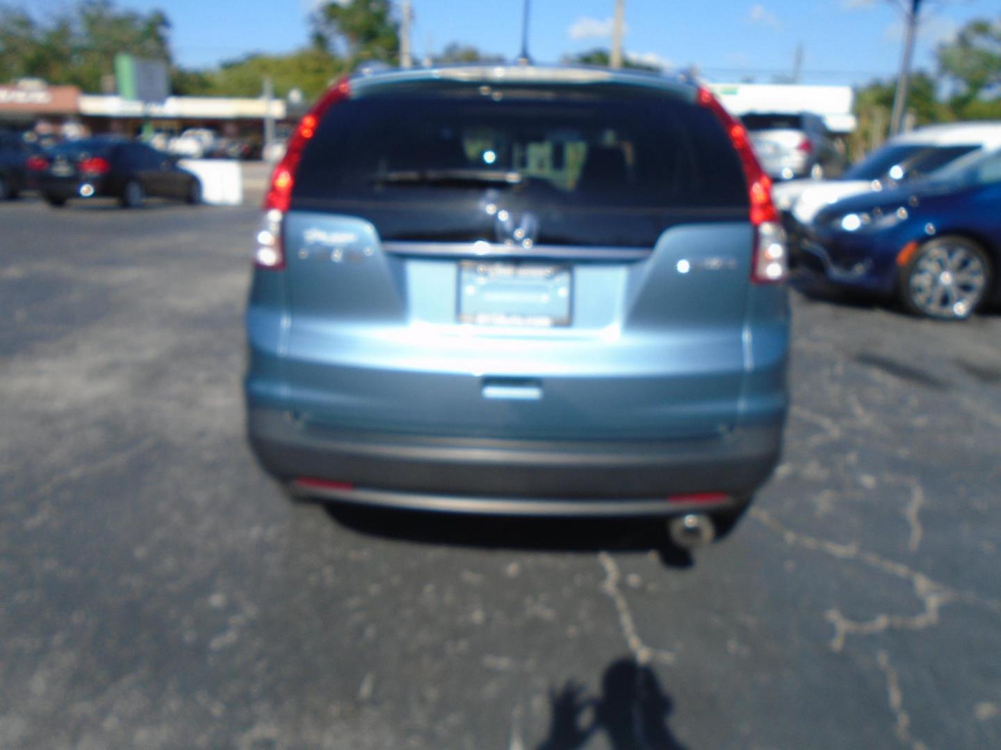 2013 Honda CR-V EX-L 4WD 5-Speed AT (5J6RM4H78DL) with an 2.4L L4 DOHC 16V engine, 5-Speed Automatic transmission, located at 6112 N Florida Avenue, Tampa, FL, 33604, (888) 521-5131, 27.954929, -82.459534 - Photo#4