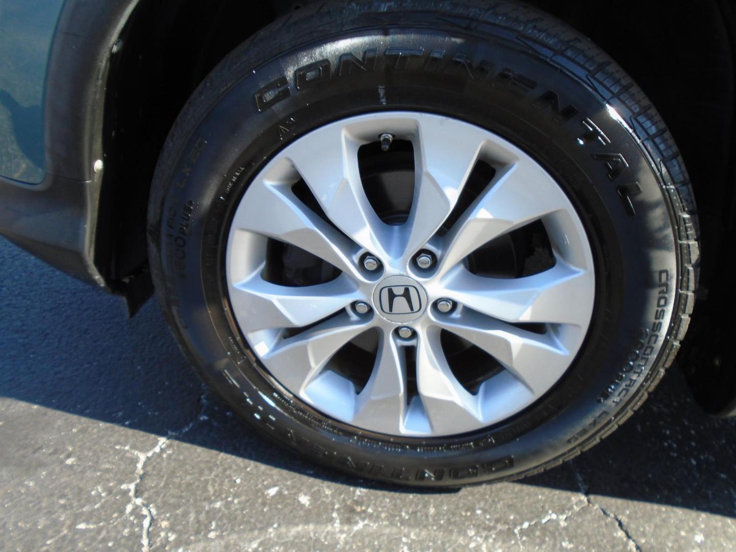 2013 Honda CR-V EX-L 4WD 5-Speed AT (5J6RM4H78DL) with an 2.4L L4 DOHC 16V engine, 5-Speed Automatic transmission, located at 6112 N Florida Avenue, Tampa, FL, 33604, (888) 521-5131, 27.954929, -82.459534 - Photo#7