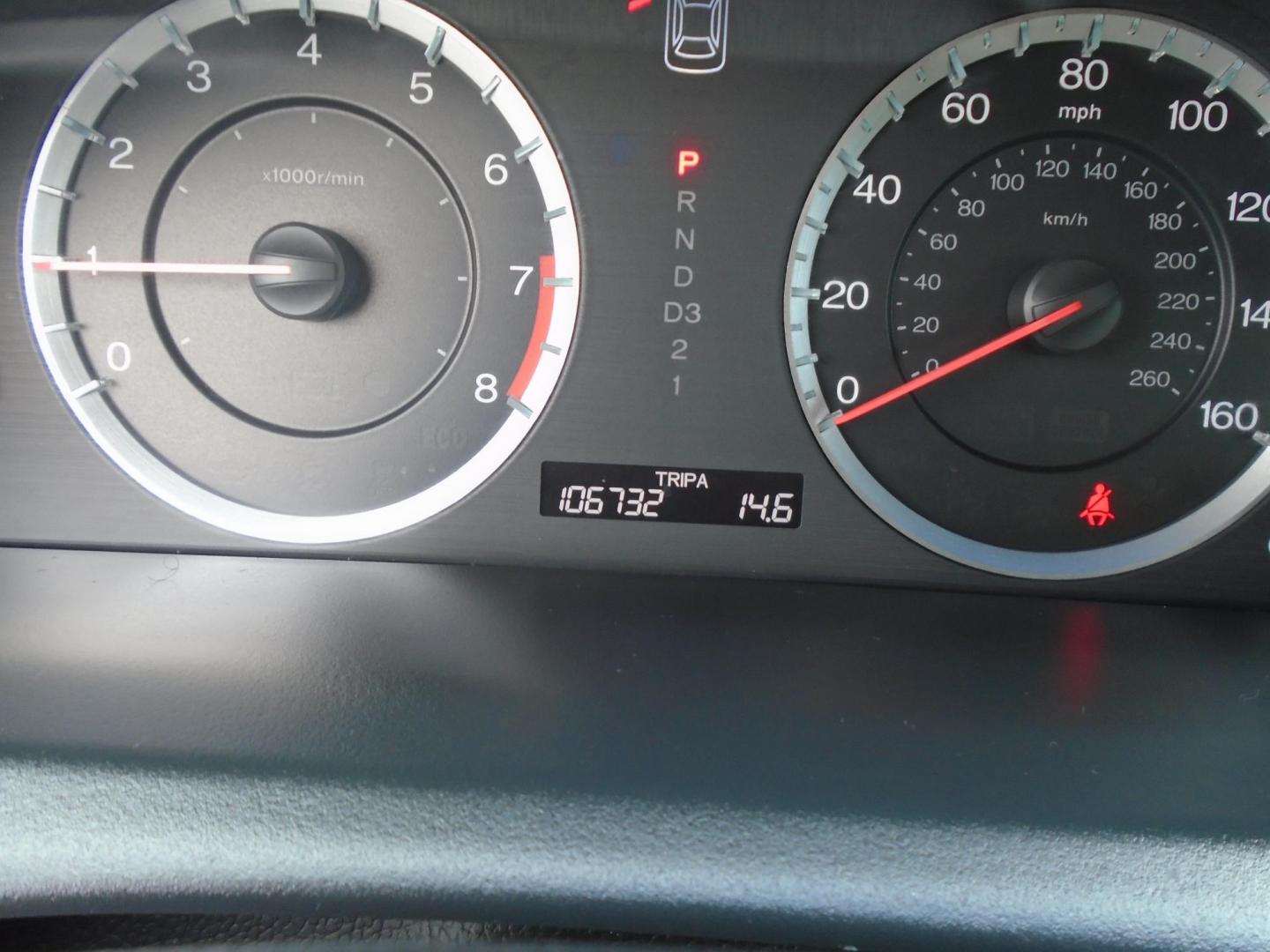 2011 Honda Accord EX-L V-6 Sedan AT (5KBCP3F89BB) with an 3.5L V6 SOHC 24V engine, 5-Speed Automatic transmission, located at 6112 N Florida Avenue, Tampa, FL, 33604, (888) 521-5131, 27.954929, -82.459534 - Photo#6
