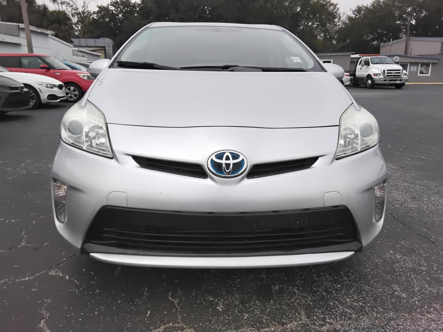 2014 SILVER /Beige Toyota Prius Four (JTDKN3DU4E0) with an 1.8L L4 DOHC 16V HYBRID engine, Continuously Variable Transmission transmission, located at 6112 N Florida Avenue, Tampa, FL, 33604, (888) 521-5131, 27.954929, -82.459534 - 499 DOWN PLUS TAX & TAG - Photo#2