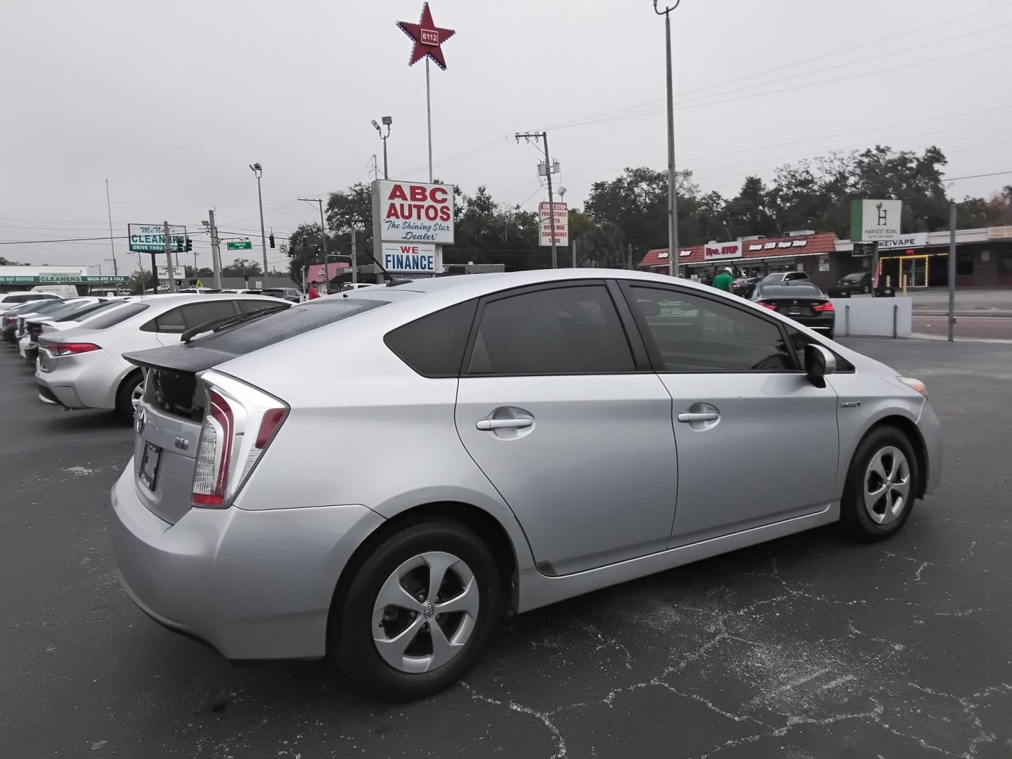 2014 SILVER /Beige Toyota Prius Four (JTDKN3DU4E0) with an 1.8L L4 DOHC 16V HYBRID engine, Continuously Variable Transmission transmission, located at 6112 N Florida Avenue, Tampa, FL, 33604, (888) 521-5131, 27.954929, -82.459534 - 499 DOWN PLUS TAX & TAG - Photo#3