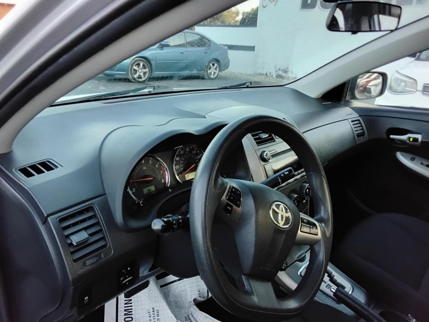 2011 SILVER /Grey Toyota Corolla S 5-Speed MT (2T1BU4EE7BC) with an 1.8L L4 DOHC 16V engine, 5-Speed Manual transmission, located at 6112 N Florida Avenue, Tampa, FL, 33604, (888) 521-5131, 27.954929, -82.459534 - 499$ DOWN PLUS TAX & TAG. - Photo#4