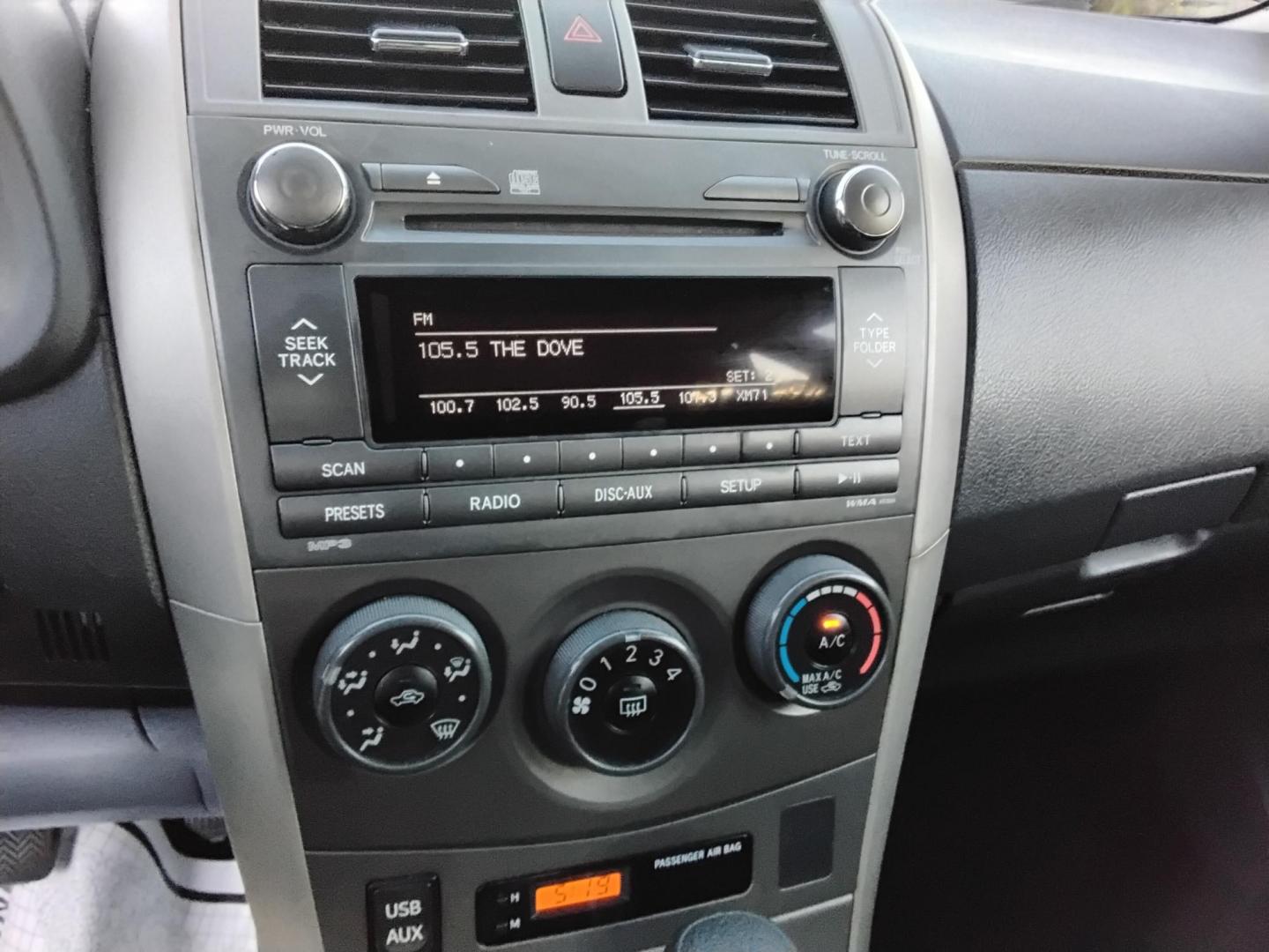 2011 SILVER /Grey Toyota Corolla S 5-Speed MT (2T1BU4EE7BC) with an 1.8L L4 DOHC 16V engine, 5-Speed Manual transmission, located at 6112 N Florida Avenue, Tampa, FL, 33604, (888) 521-5131, 27.954929, -82.459534 - 499$ DOWN PLUS TAX & TAG. - Photo#6