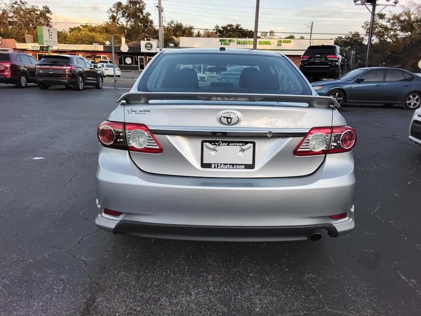 2011 SILVER /Grey Toyota Corolla S 5-Speed MT (2T1BU4EE7BC) with an 1.8L L4 DOHC 16V engine, 5-Speed Manual transmission, located at 6112 N Florida Avenue, Tampa, FL, 33604, (888) 521-5131, 27.954929, -82.459534 - 499$ DOWN PLUS TAX & TAG. - Photo#3