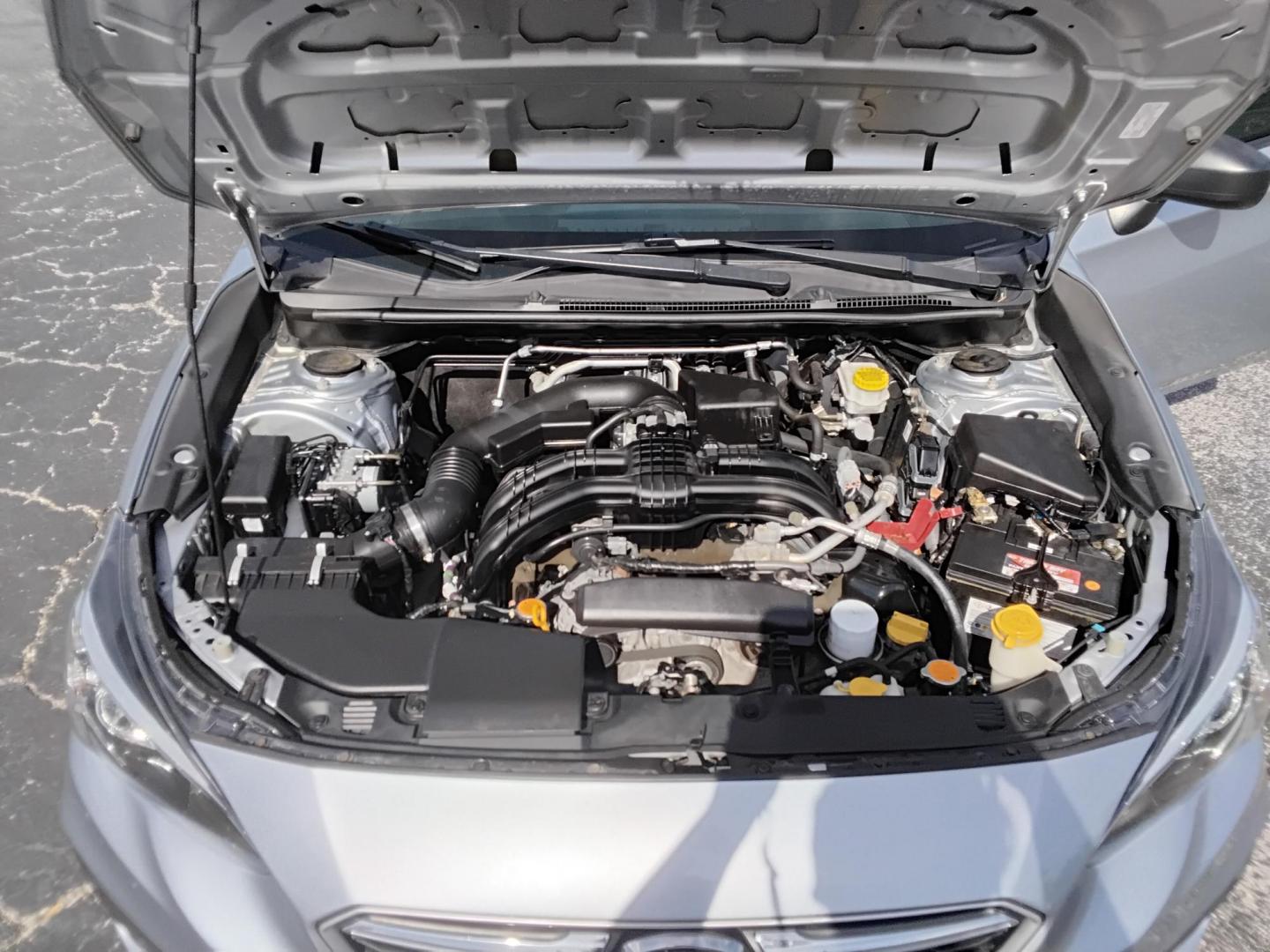 2018 SILVER /Black Subaru Impreza 2.0i CVT 5-Door (4S3GTAA66J3) with an 2.0L H4 DOHC 16V engine, CVT transmission, located at 6112 N Florida Avenue, Tampa, FL, 33604, (888) 521-5131, 27.954929, -82.459534 - $499 DOWN PLUS TAX & TAG.- Photo#7