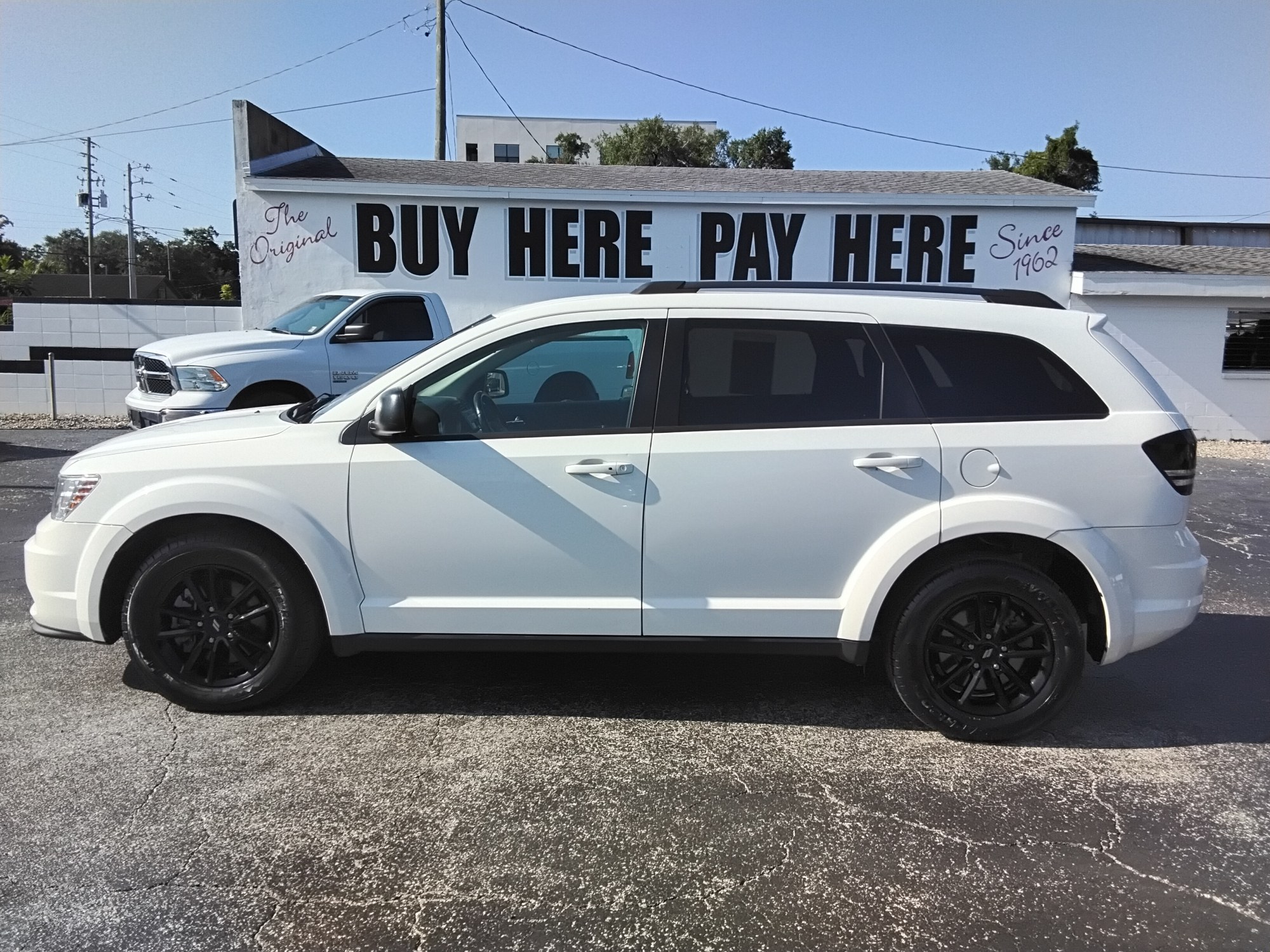photo of 2020 Dodge Journey SE Value