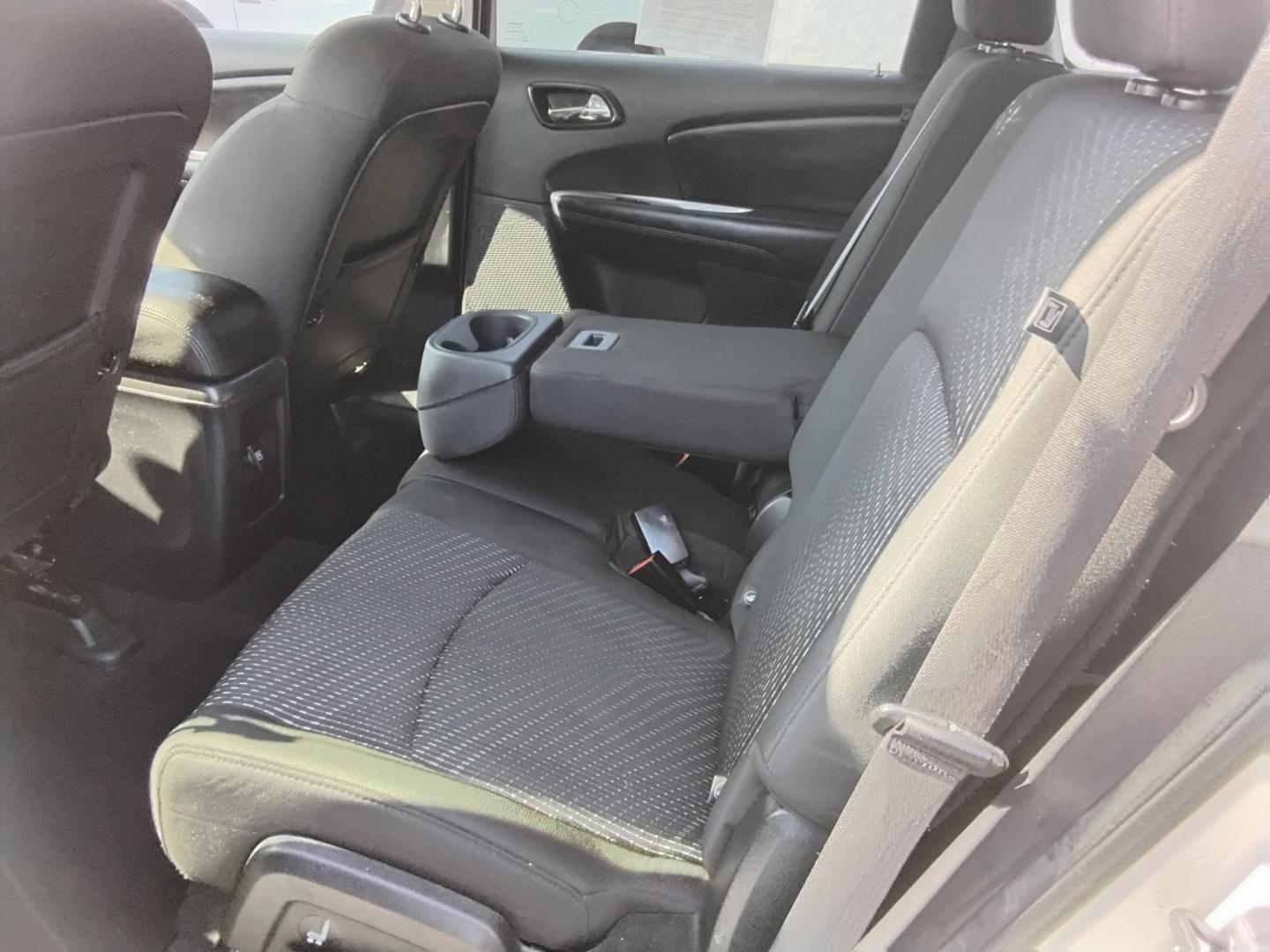 2020 White /Grey Dodge Journey SE Value (3C4PDCAB7LT) with an 2.4L L4 DOHC 16V engine, 6A transmission, located at 6112 N Florida Avenue, Tampa, FL, 33604, (888) 521-5131, 27.954929, -82.459534 - $499 DOWN PLUS TAX & TAG- Photo#9