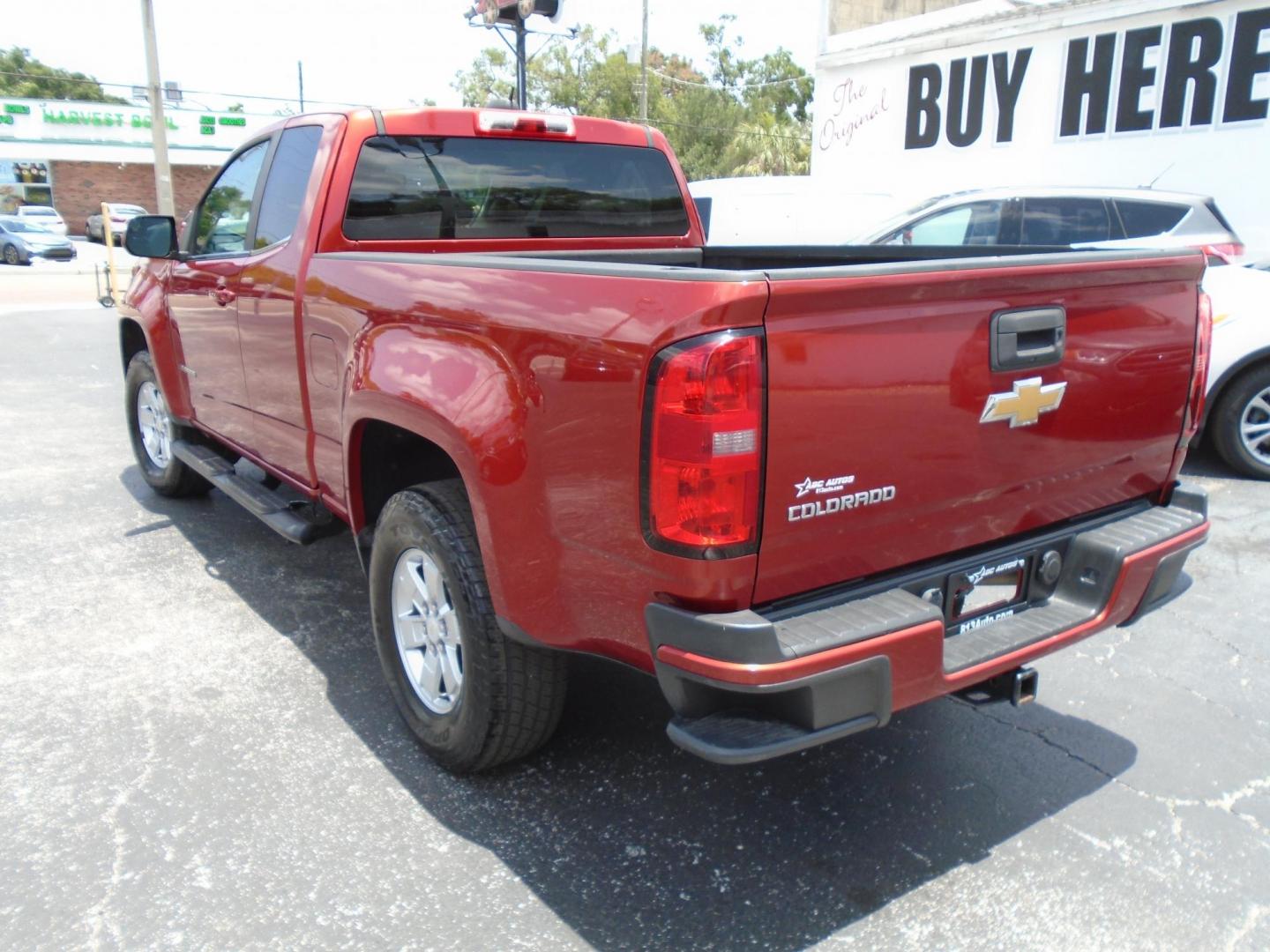 2016 Chevrolet Colorado Work Truck Ext. Cab 2WD (1GCHSBEA3G1) with an 2.5L L4 DOHC 16V GAS engine, 6A transmission, located at 6112 N Florida Avenue, Tampa, FL, 33604, (888) 521-5131, 27.954929, -82.459534 - Photo#6