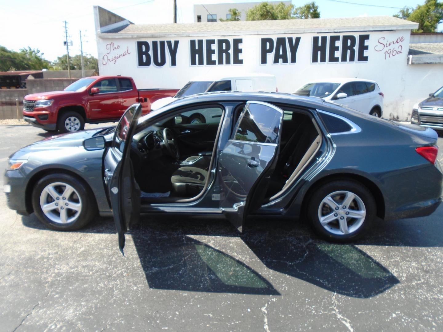 2020 Chevrolet Malibu LS (1G1ZB5STXLF) with an 1.5L L4 DOHC 16V engine, 6A transmission, located at 6112 N Florida Avenue, Tampa, FL, 33604, (888) 521-5131, 27.954929, -82.459534 - Photo#1