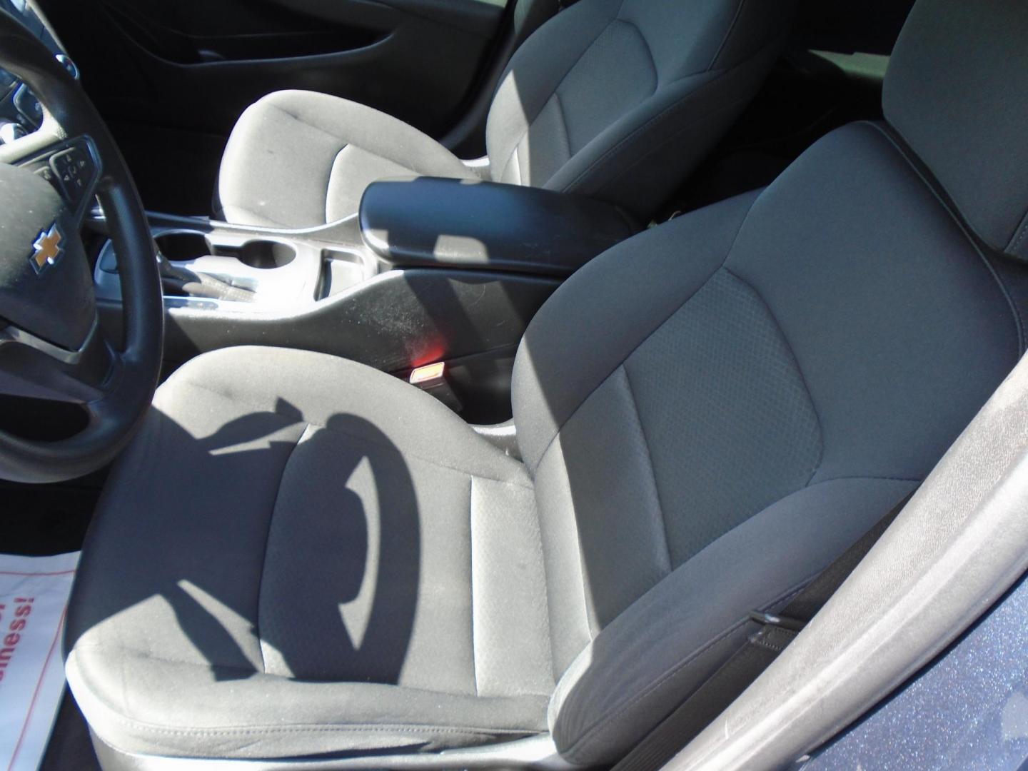 2020 Chevrolet Malibu LS (1G1ZB5STXLF) with an 1.5L L4 DOHC 16V engine, 6A transmission, located at 6112 N Florida Avenue, Tampa, FL, 33604, (888) 521-5131, 27.954929, -82.459534 - Photo#14