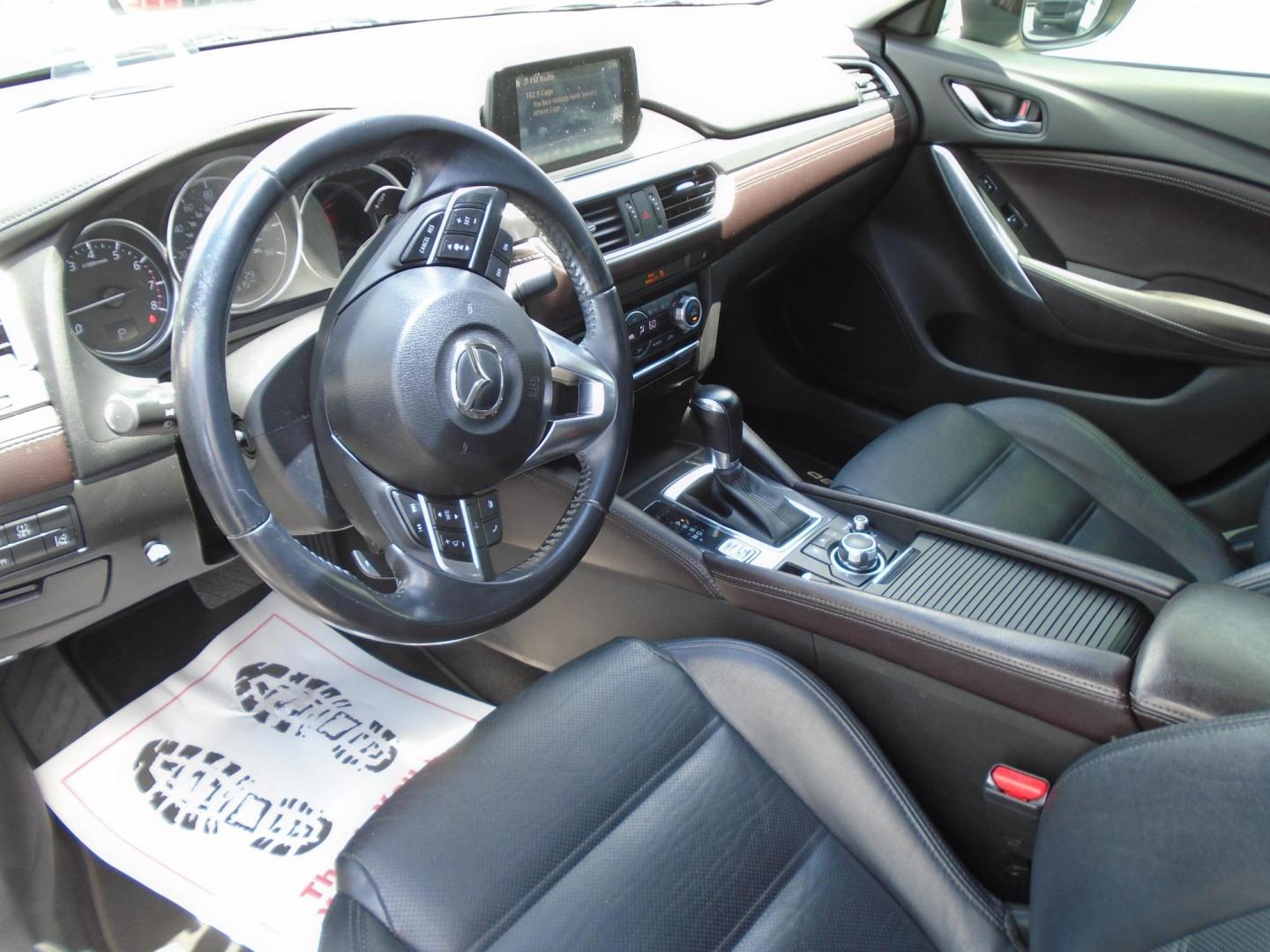 2016 Mazda Mazda6 i Grand Touring (JM1GJ1W56G1) with an 2.5L L4 DOHC 16V engine, 6-Speed Automatic transmission, located at 6112 N Florida Avenue, Tampa, FL, 33604, (888) 521-5131, 27.954929, -82.459534 - Photo#7